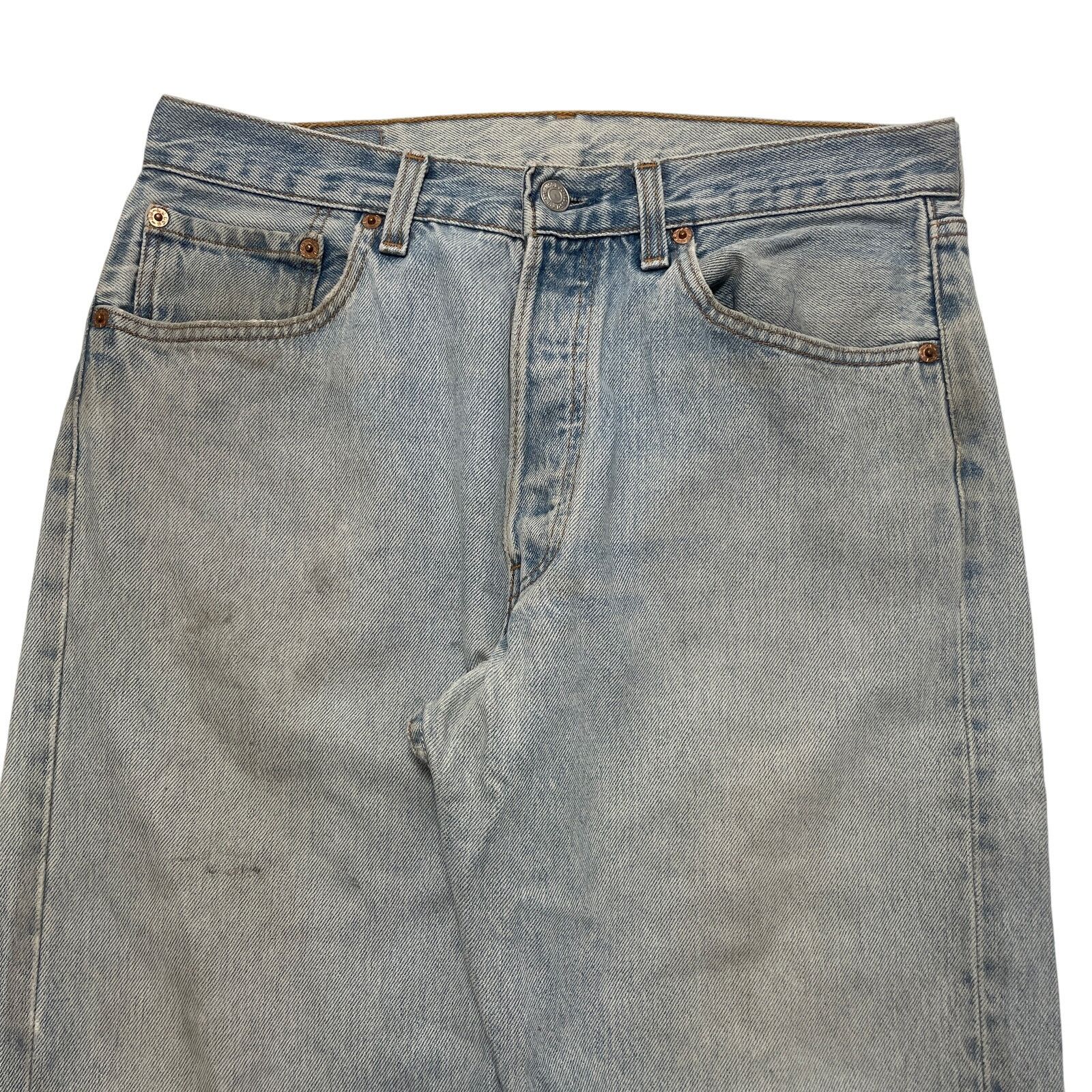 Levi's VTG 90's Levi's 501 Blue Light Wash Denim Jeans 31x30 Size US 31 - 2 Thumbnail