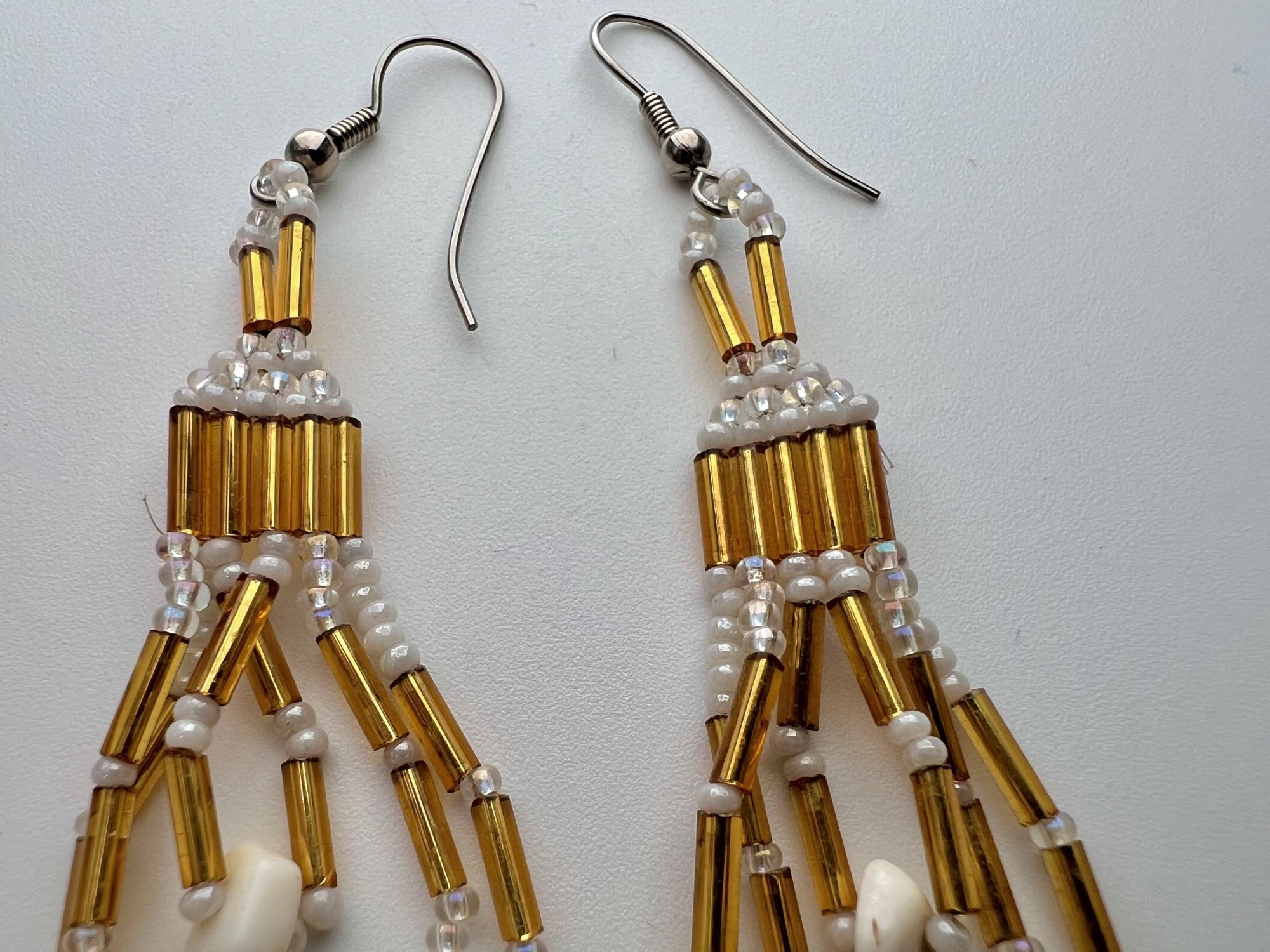 Designer Handmade Gold & White Beaded Dangle Earrings Pierced Ears Size ONE SIZE - 5 Thumbnail