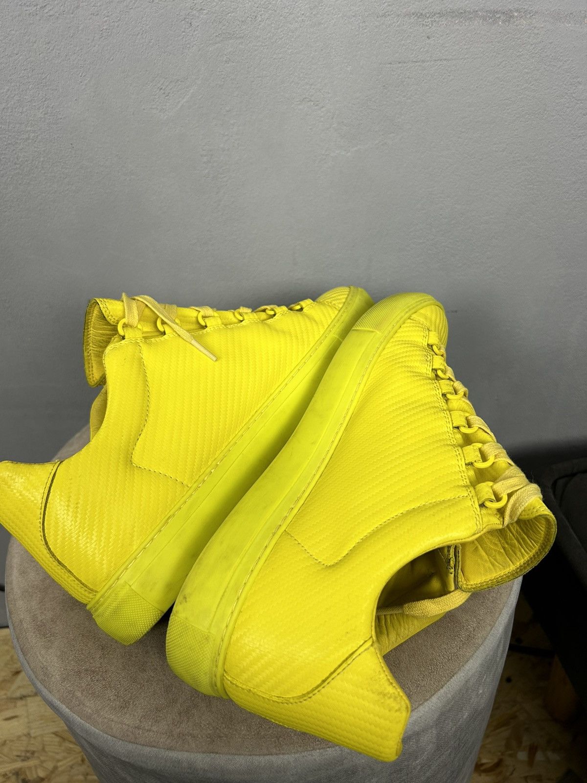 Balenciaga Balenciaga Arena Low “Yellow” Leather Sneakers Size US 10 / EU 43 - 5 Thumbnail