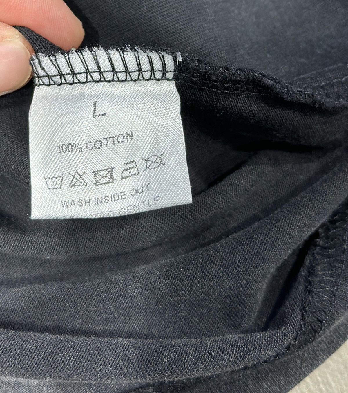 VALE MONOCHROME LONGSLEEVE