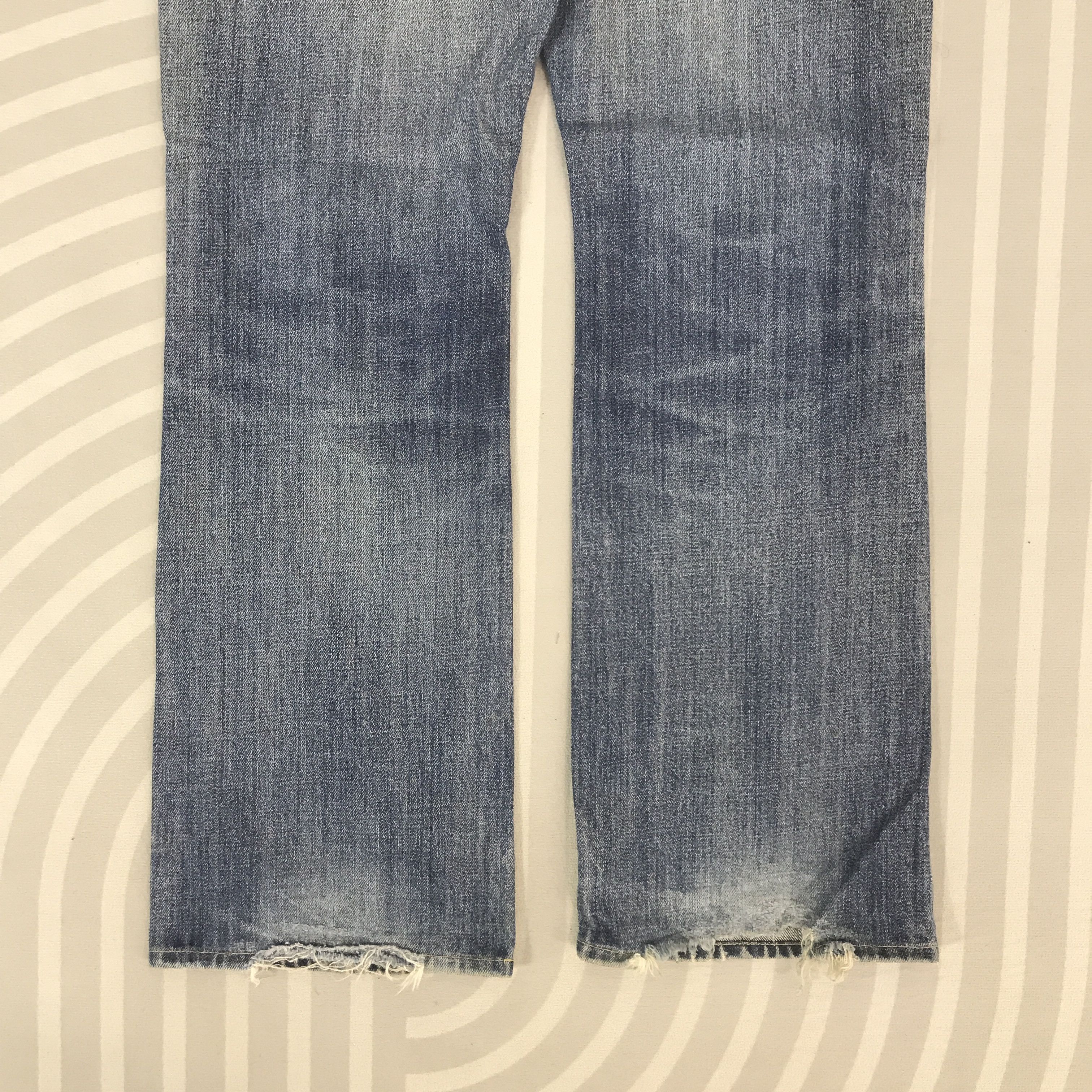 Japanese Brand Flare Japan Uniqlo Distressed Bootcut Denim K54B7 Size US 31 - 6 Thumbnail