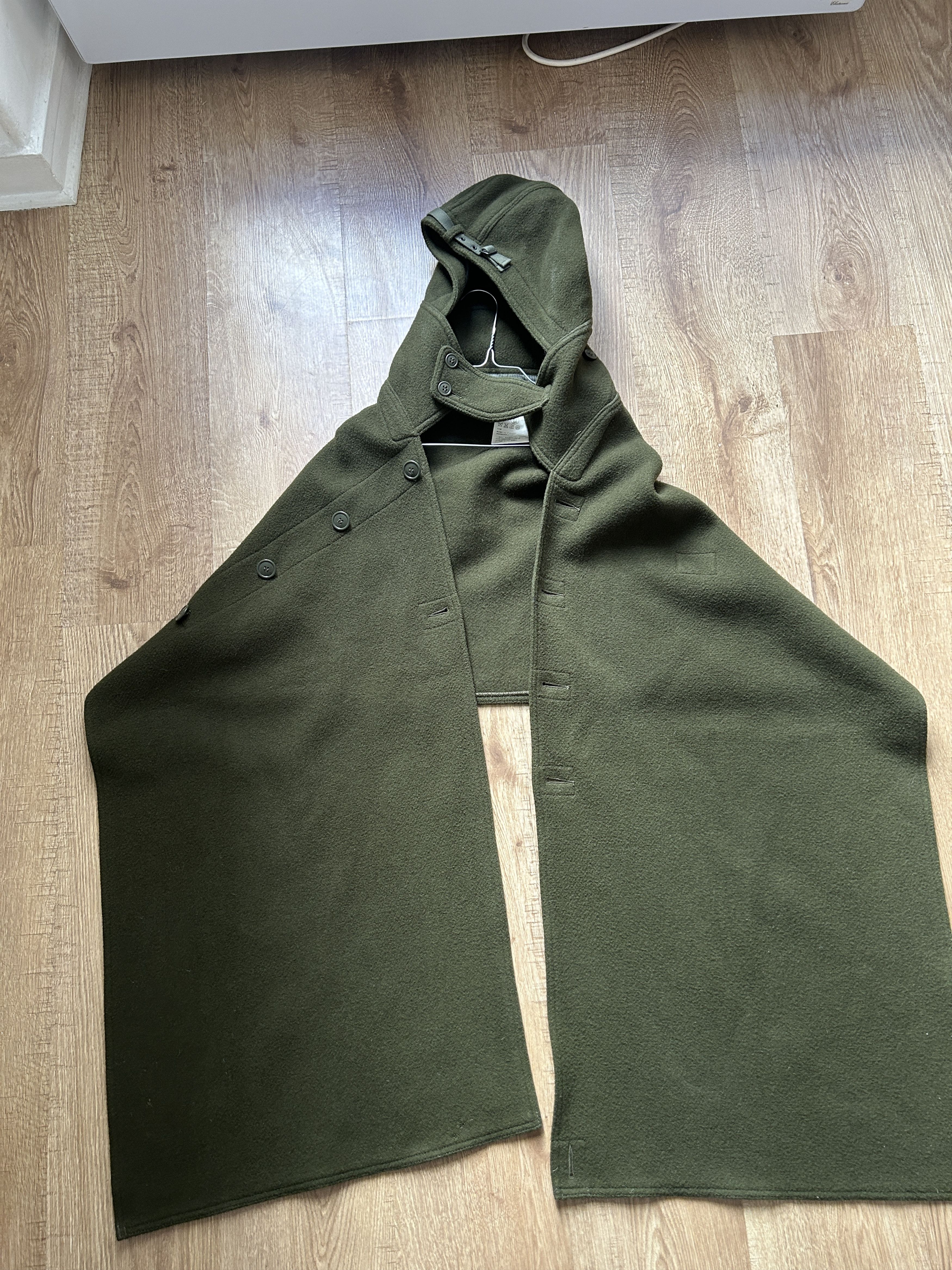 Junya Watanabe Junya Watanabe x Comme des Garçons Olive Wool Military Cape Size US S / EU 44-46 / 1 - 2 Thumbnail