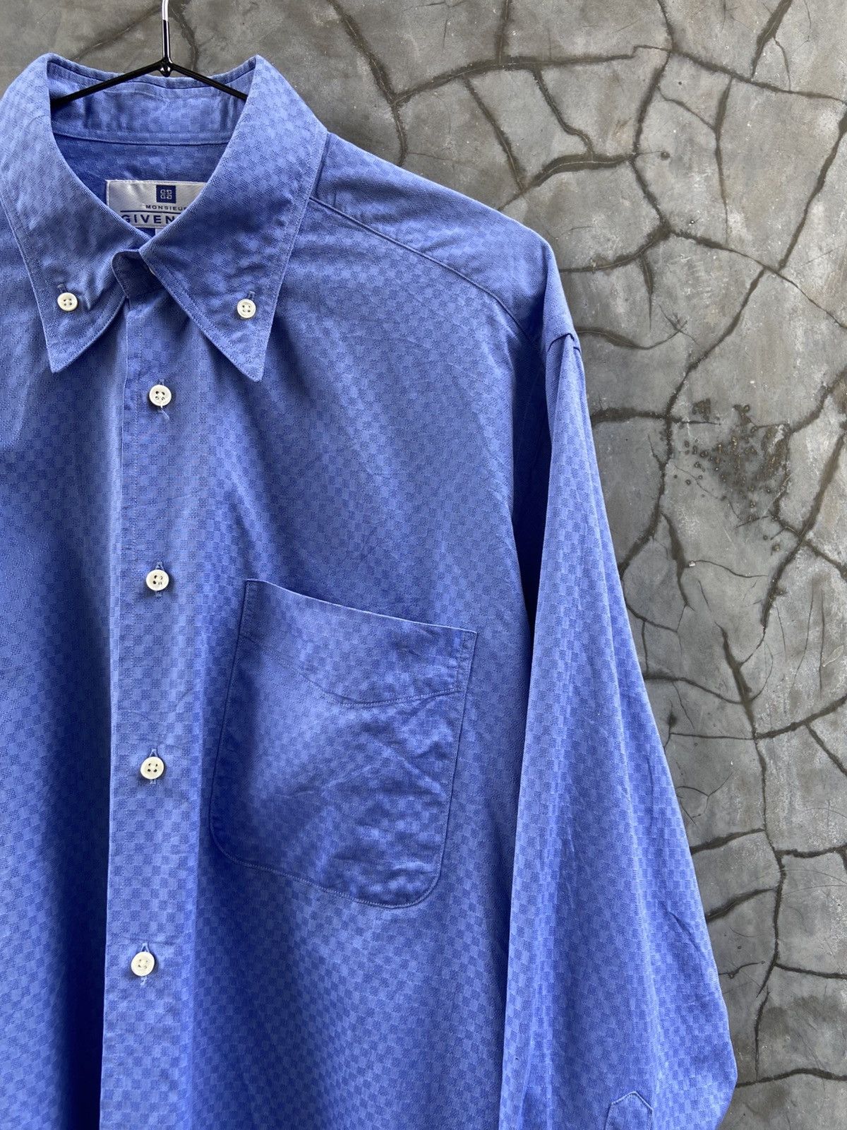 Givenchy × John Galliano × Riccardo Tisci Vintage Givenchy Monsieur Like New Condition Button Up Shirt Size US M / EU 48-50 / 2 - 2 Thumbnail