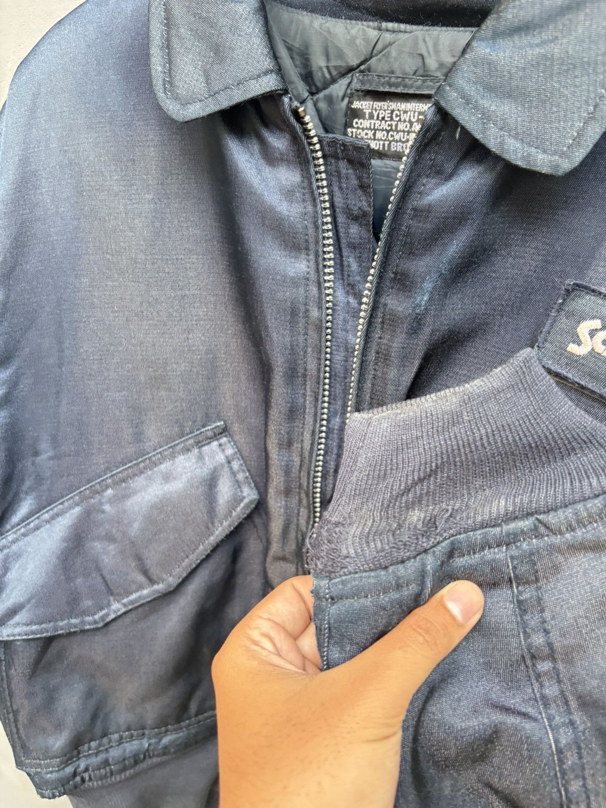 Schott Schott cwu 45 bomber jacket vintage 90s Size US L / EU 52-54 / 3 - 8 Thumbnail