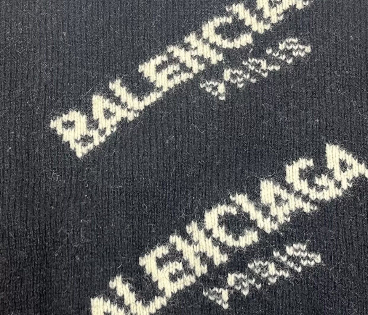 Balenciaga Balenciaga black classic logo wool camel hair sweater Size US S / EU 44-46 / 1 - 8 Thumbnail