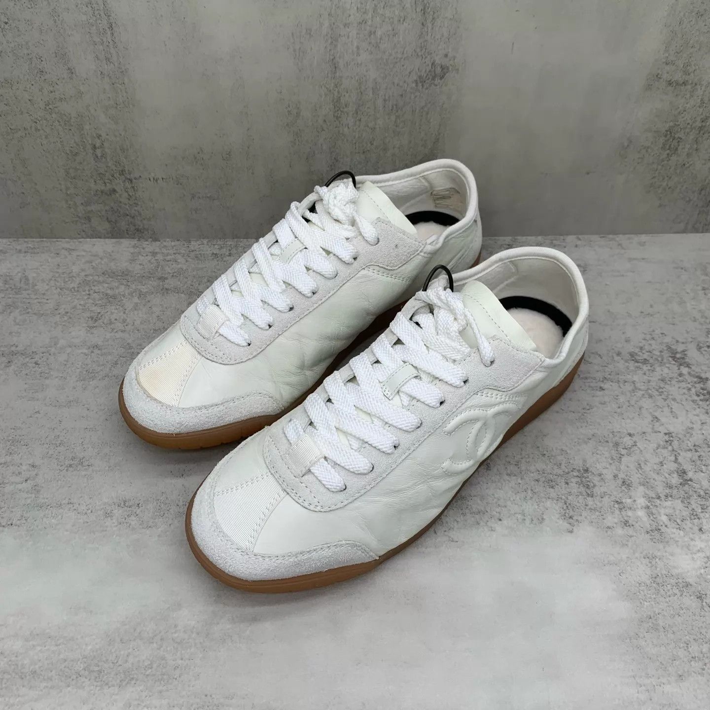 Chanel Chanel White CC Deerskin Trainer 36 98New Size US 5.5 / IT 35.5 - 1 Thumbnail