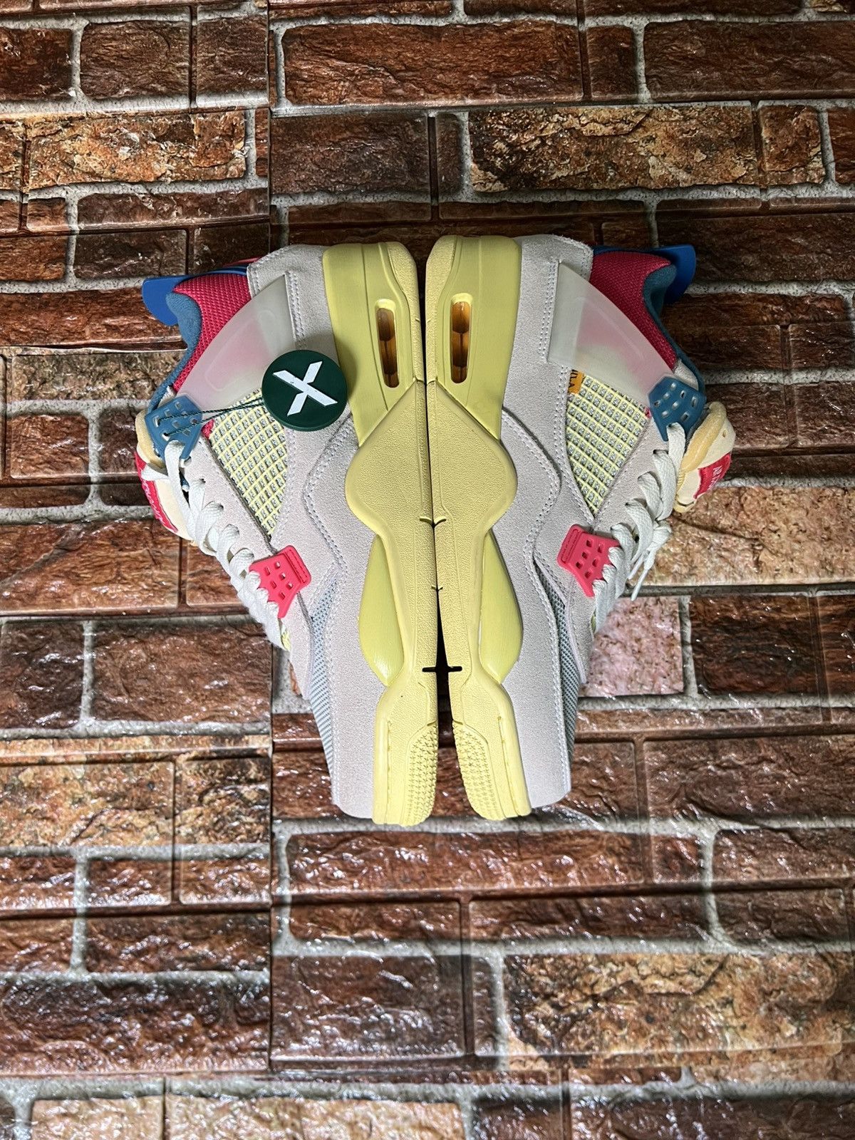 Jordan Brand Jordan 4 Union LA Size US 9.5 / EU 42-43 - 2 Thumbnail