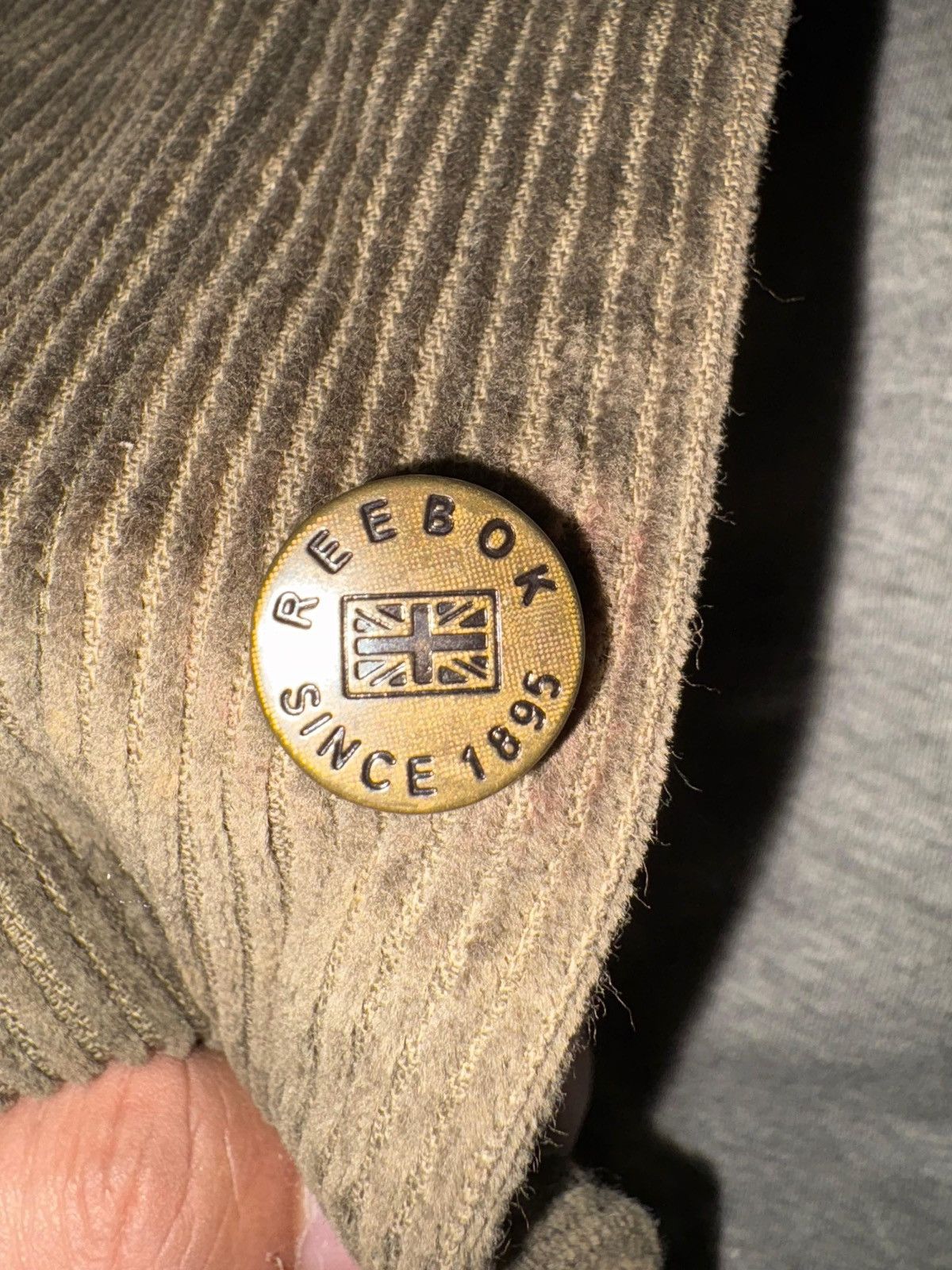 Reebok Vintage x Reebok Classic corduroy Overshirt Size US XL / EU 56 / 4 - 7 Thumbnail