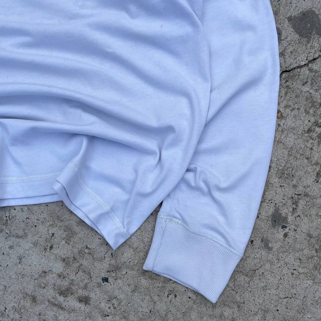 Abercrombie & Fitch VTG Abercrombie & Fitch Long-sleeve T-shirts Size S Grunge Size US S / EU 44-46 / 1 - 6 Thumbnail