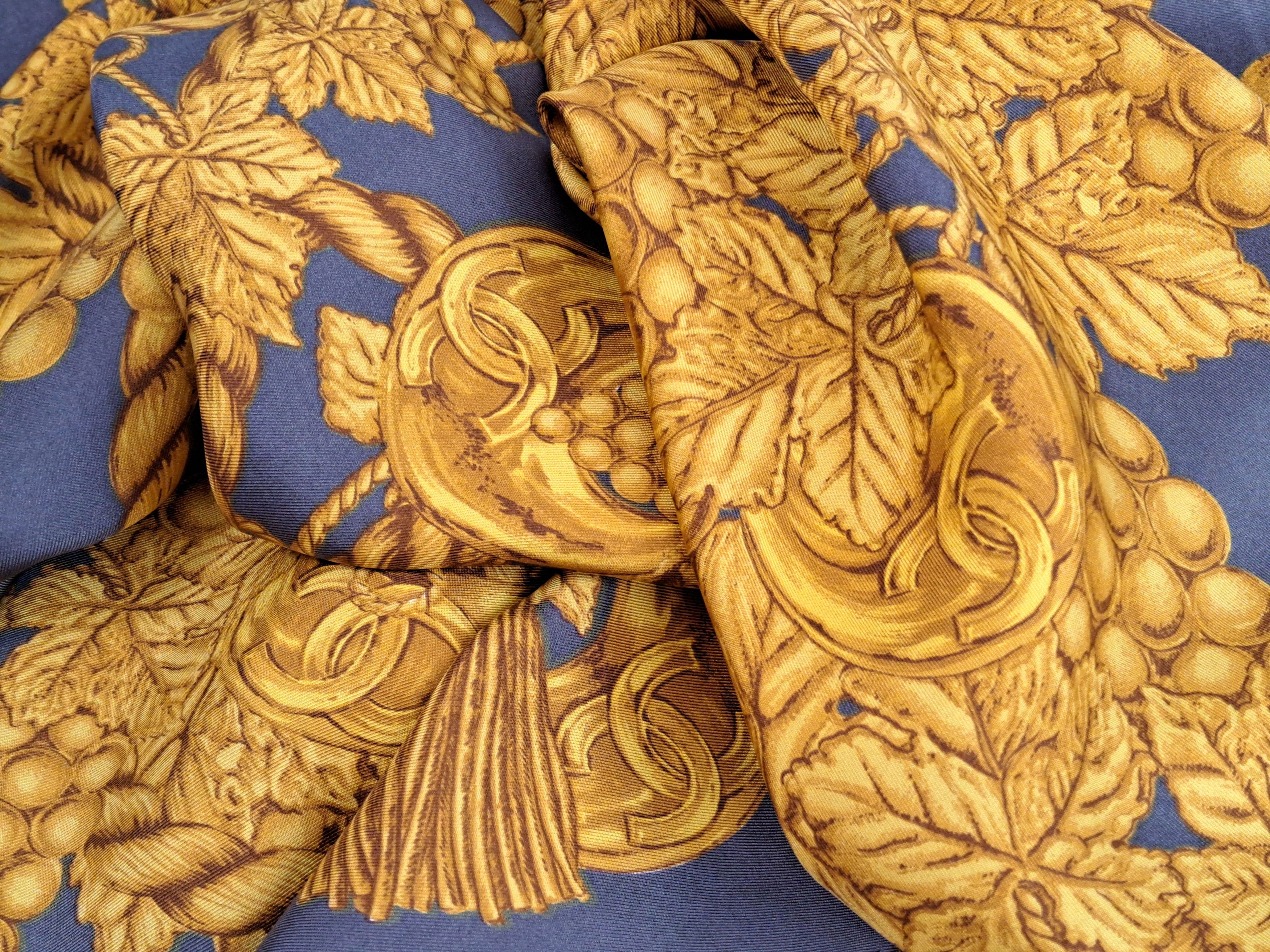 Chanel Vintage CHANEL gray/gold silk scarf grapes and tassel motif. Size ONE SIZE - 3 Thumbnail