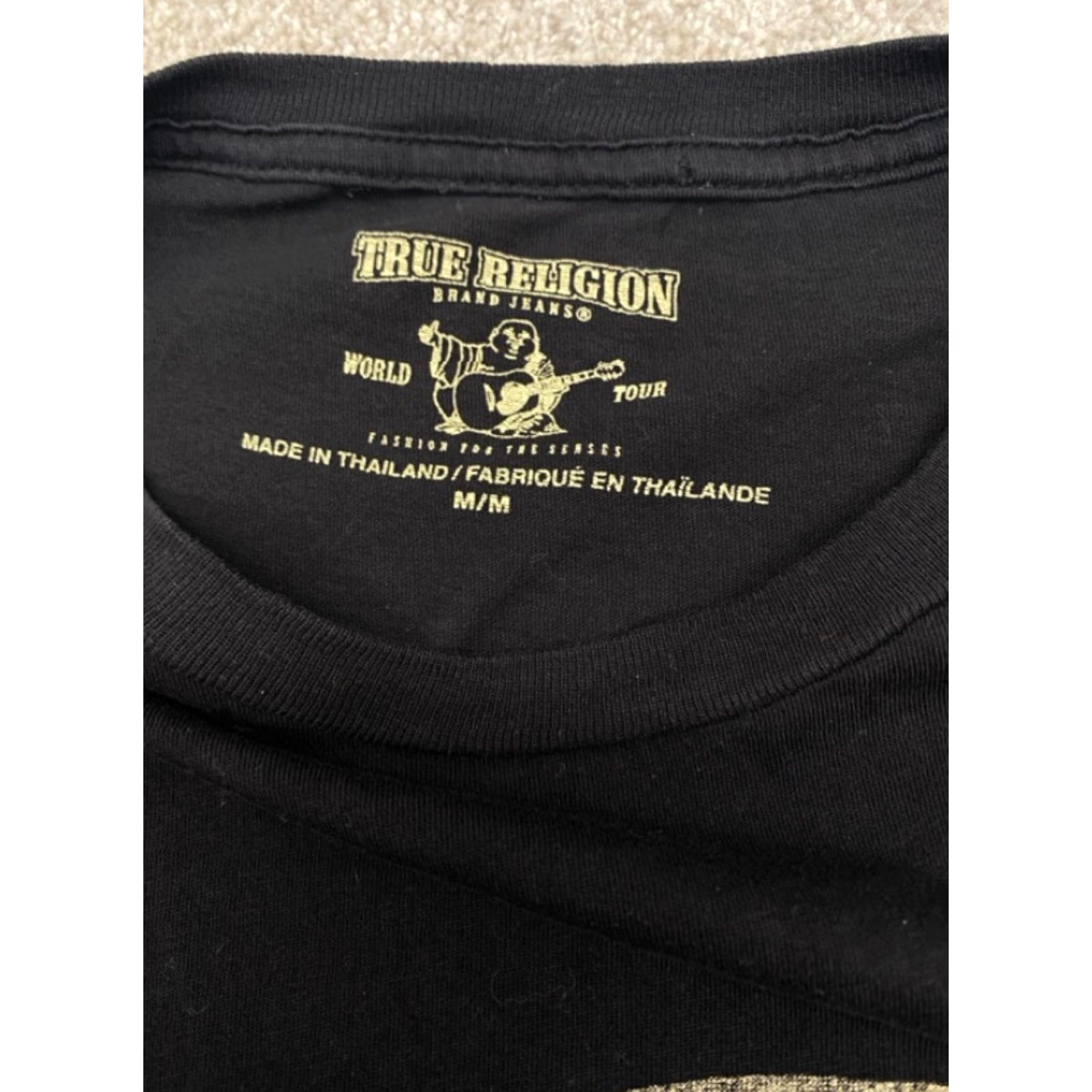 True Religion True Religion T-Shirt Mens Medium Short Sleeve Black Buddha Guitar World Tour Shirt Mens M Black Graphic Print 90s/Concert Womens Mens Girls Size US M / EU 48-50 / 2 - 3 Thumbnail