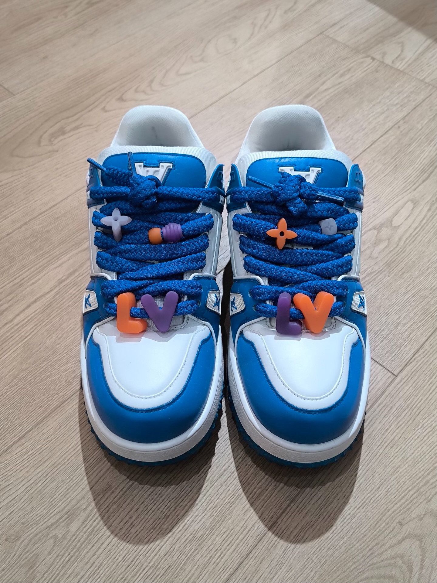 Louis Vuitton Louis Vuitton Training Blue Lowtop Sneakers 9 Men Size US 9 / EU 42 - 1 Thumbnail
