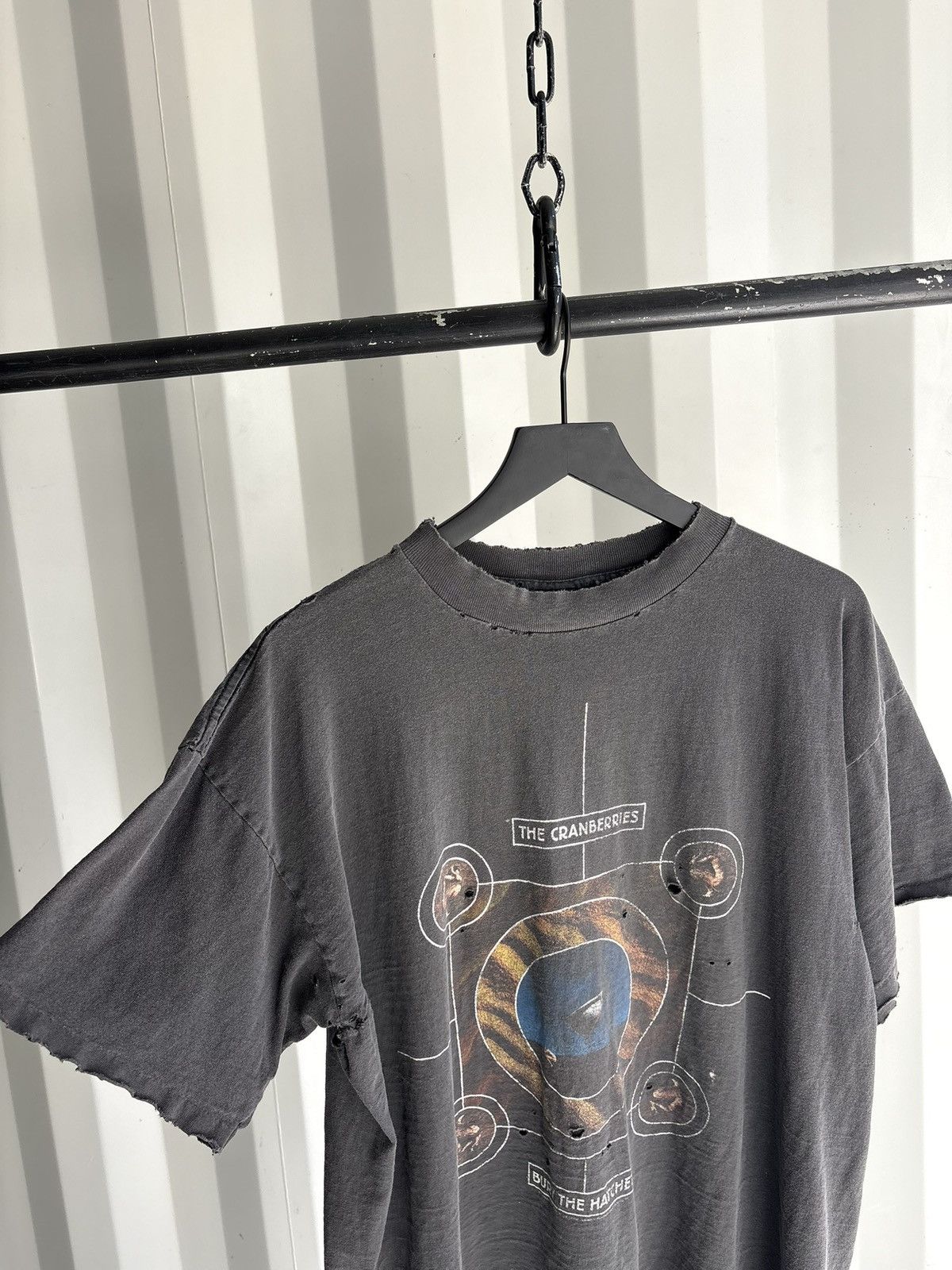 Band Tees Vintage The Cranberries Shirt Faded Distressed Grunge Band Size US XL / EU 56 / 4 - 4 Thumbnail