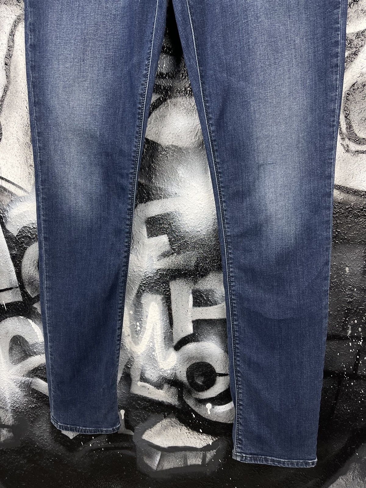 Emporio Armani Emporio Armani 9.5 oz. Slim Fit Blue Denim Jeans Size W32 Size US 32 / EU 48 - 6 Thumbnail