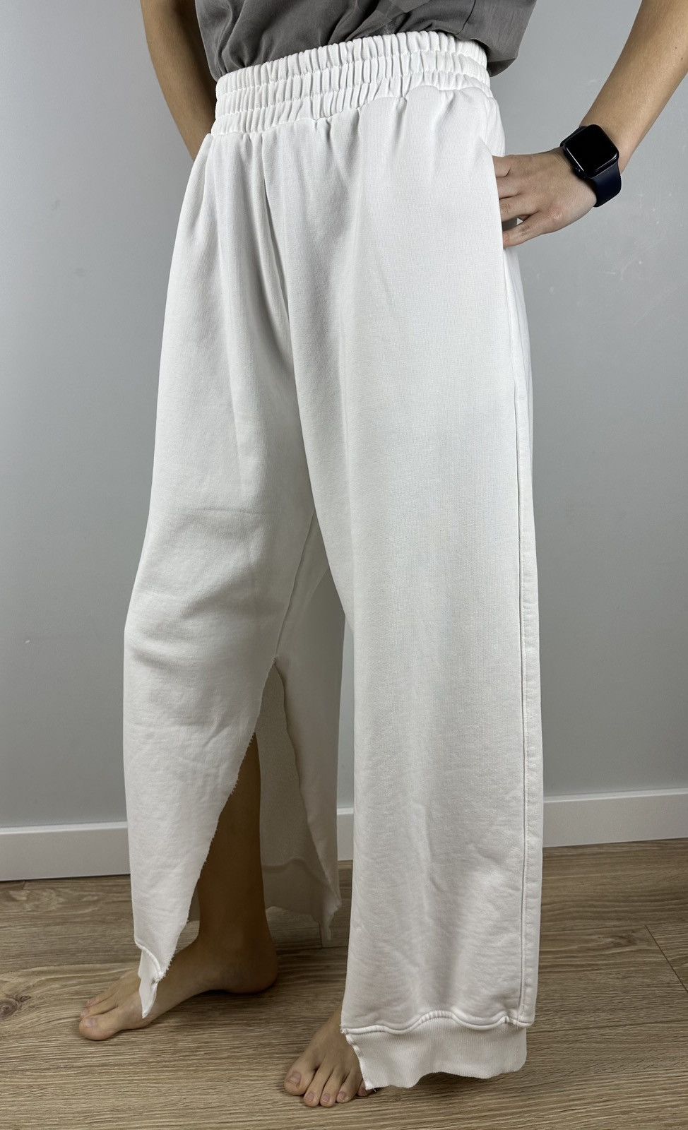 Maison Margiela Rare MM6 Maison Margiela Easy Wide Sweat Pants White Size 26" / US 2 / IT 38 - 5 Thumbnail