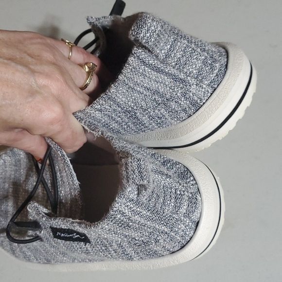 Maui and Sons Maui and Sons Slipon Sz. 8 Shoes Size US 8 / EU 41 - 6 Thumbnail
