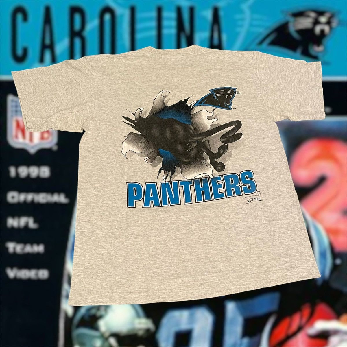 NFL × Nutmeg × Vintage Vintage 1993 NFL Carolina Panthers Break Thru Super Bowl Tee Size US L / EU 52-54 / 3 - 2 Thumbnail