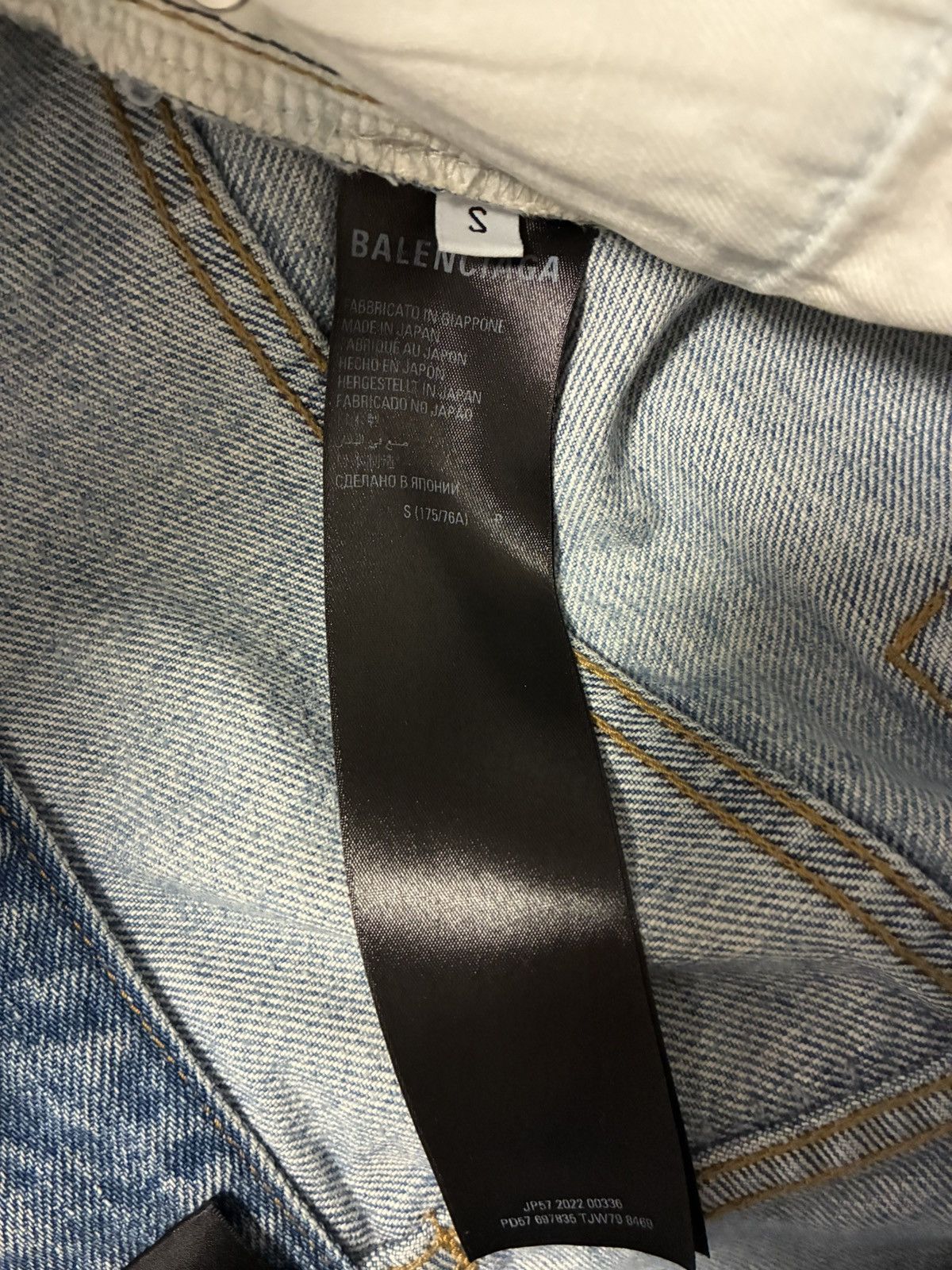 Balenciaga Balenciaga Skater Shorts Size US 32 / EU 48 - 12 Thumbnail