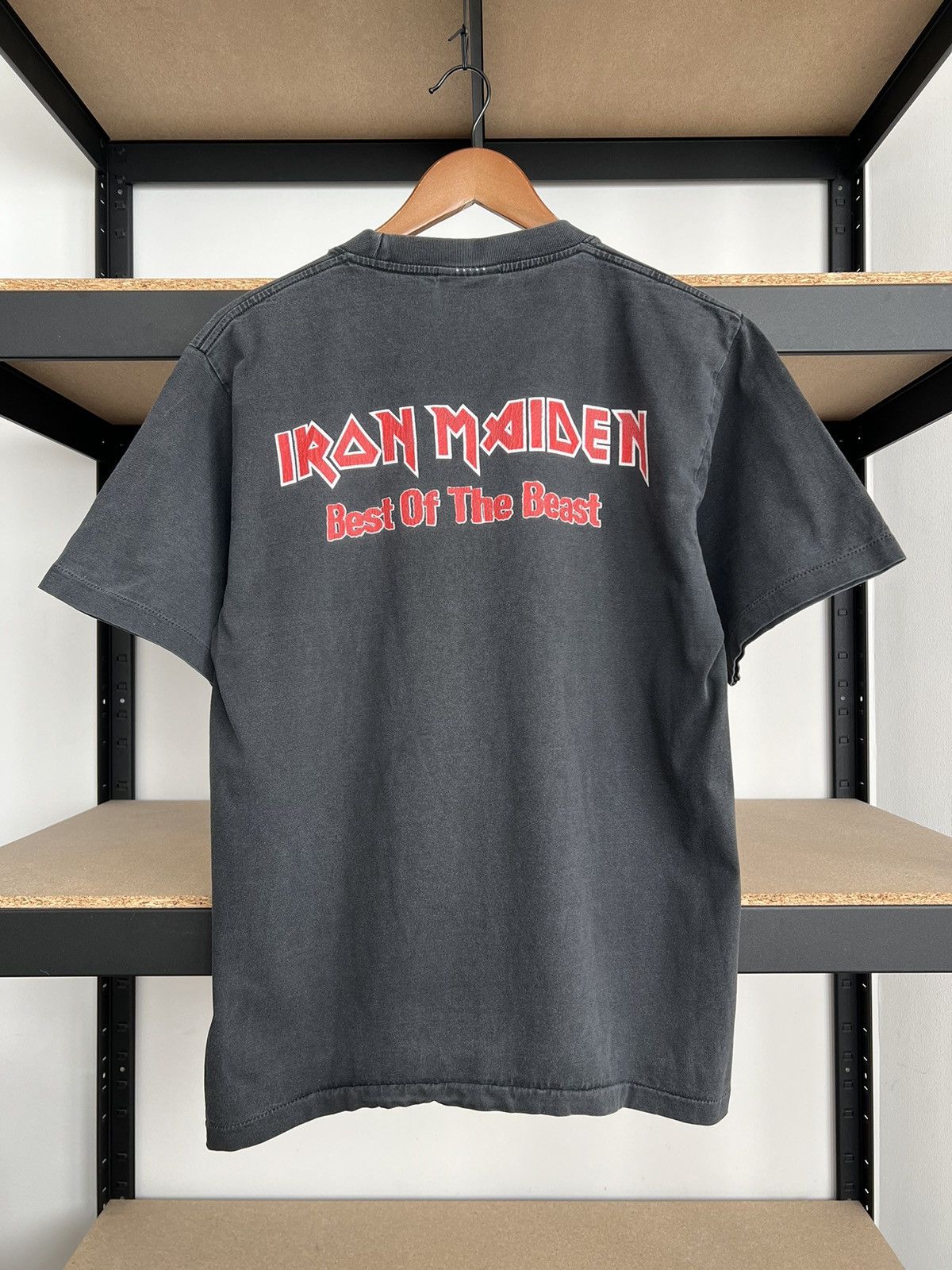 Band Tees Vintage 90s Iron Maiden Best of the Beast Black T-shirt Size US L / EU 52-54 / 3 - 2 Thumbnail