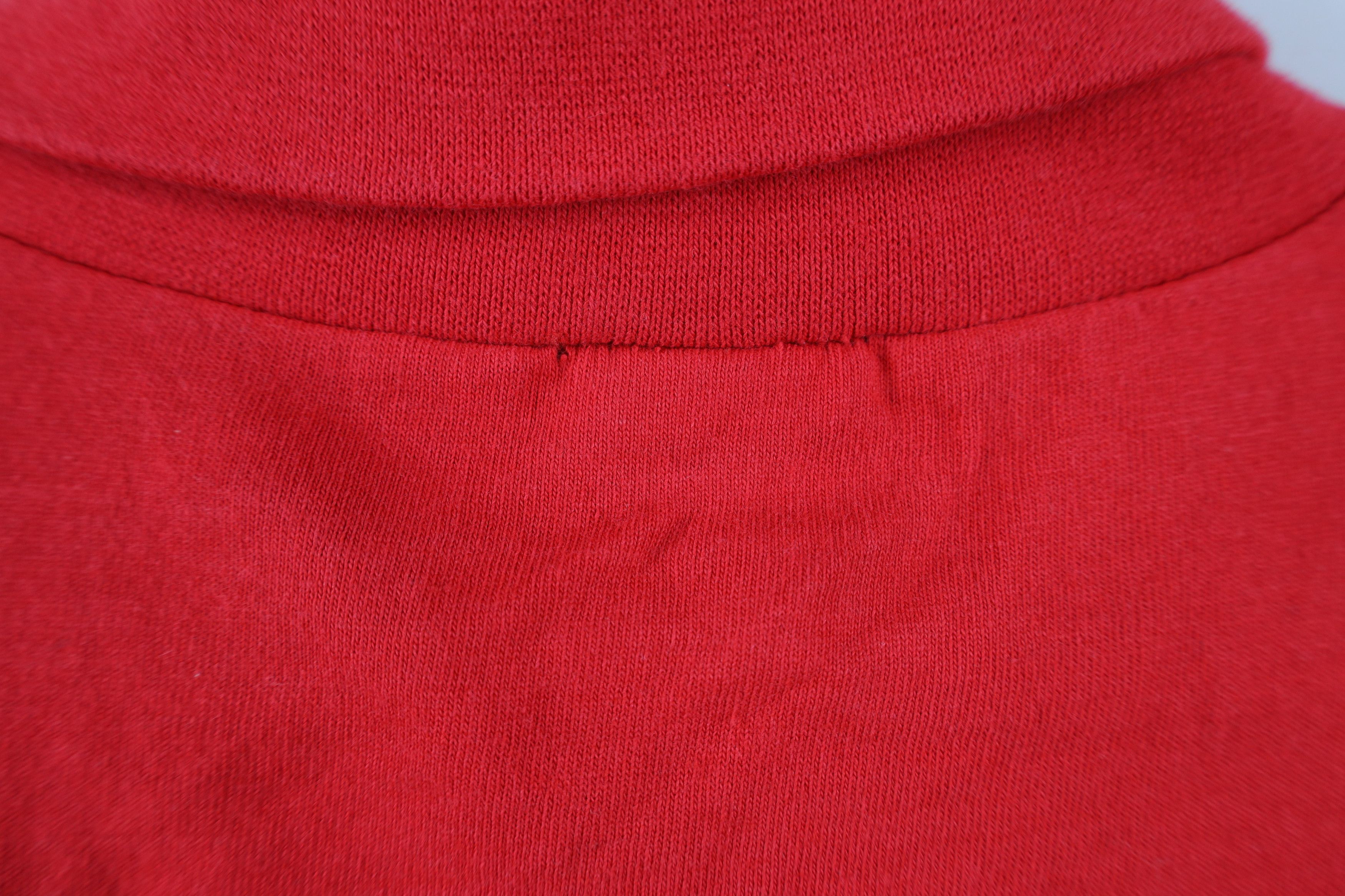Vintage Vintage 90s Detroit Red Wings Hockey Turtleneck T-Shirt Size S / US 4 / IT 40 - 11 Thumbnail