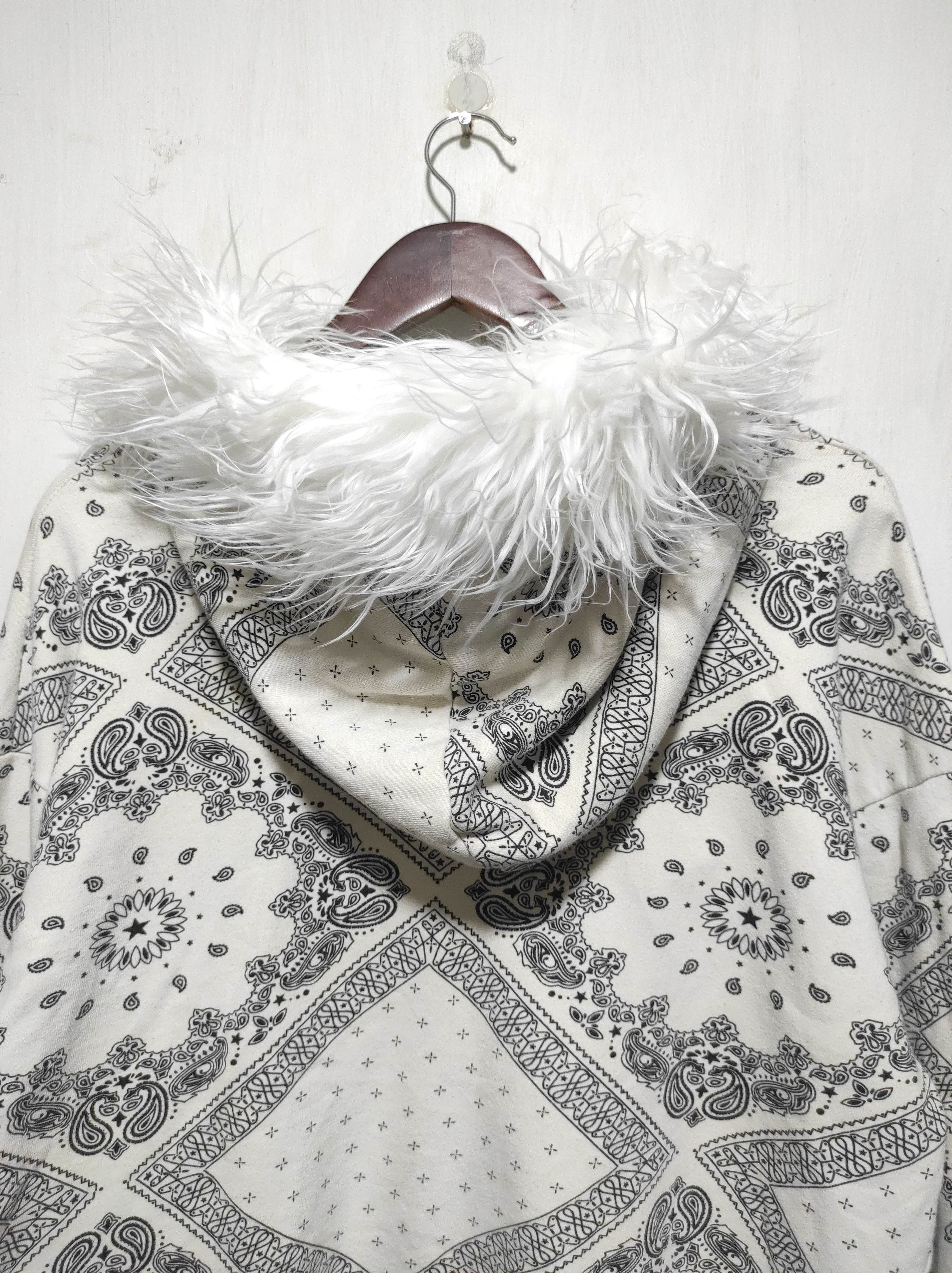 Disney Disney Paisley zip fur hoodie ifsix LGB style Size US S / EU 44-46 / 1 - 17 Thumbnail