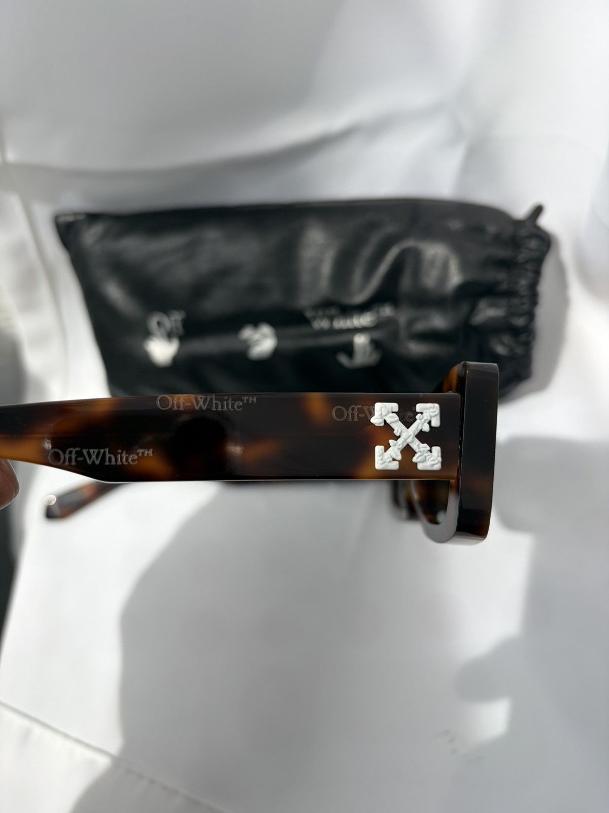 Off-White Off White Turtle Sunglasses Size ONE SIZE - 4 Thumbnail