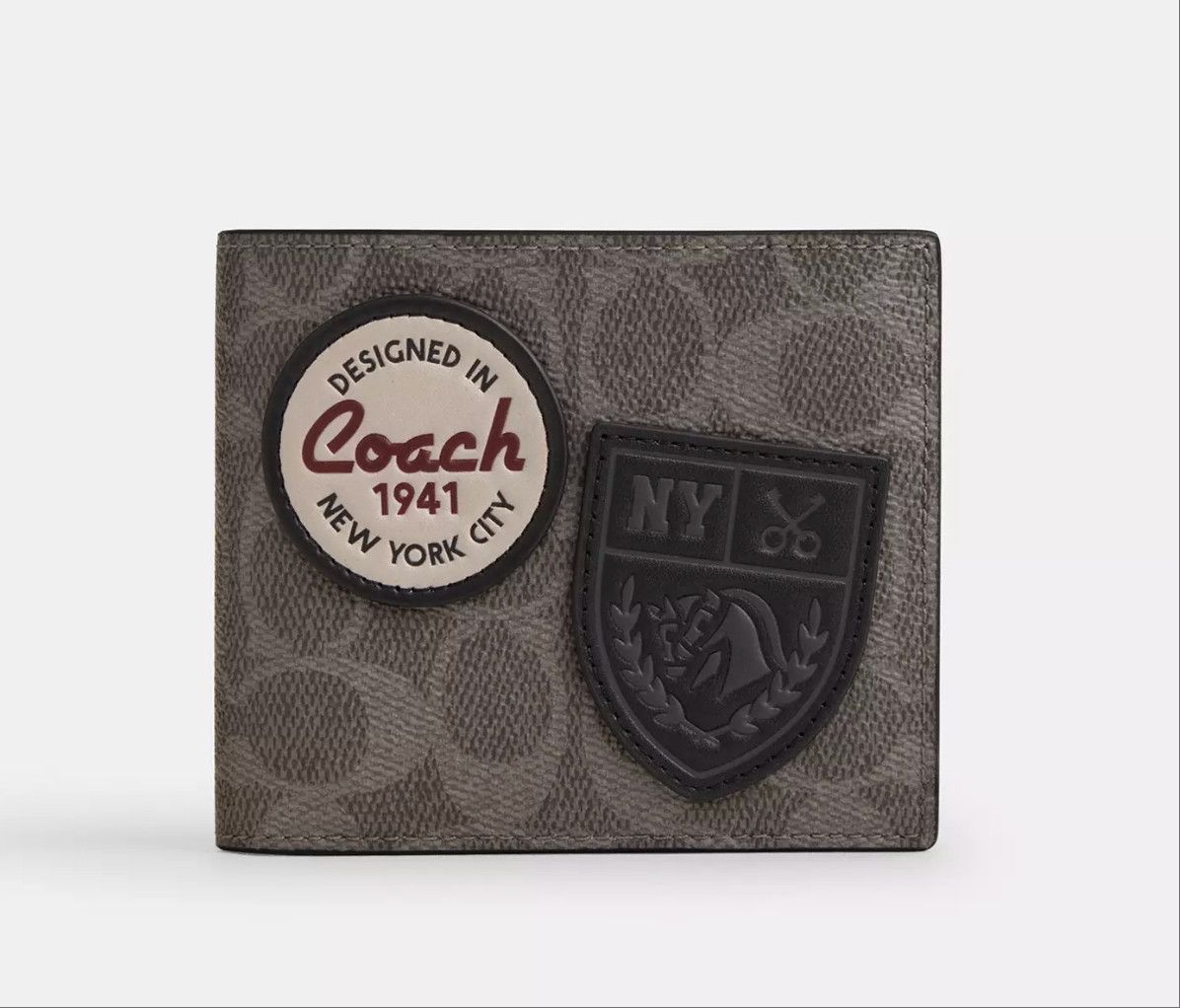 3-In-1 Wallet In Signature Canvas With Patches CCG27