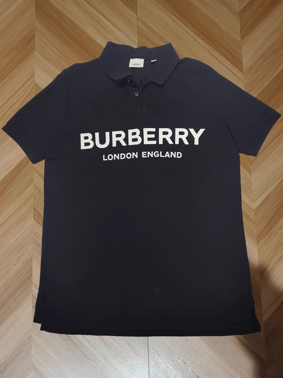 Burberry Burberry 99new authentic short sleeve polo xs (fits m) Size US XS / EU 42 / 0 - 1 Thumbnail