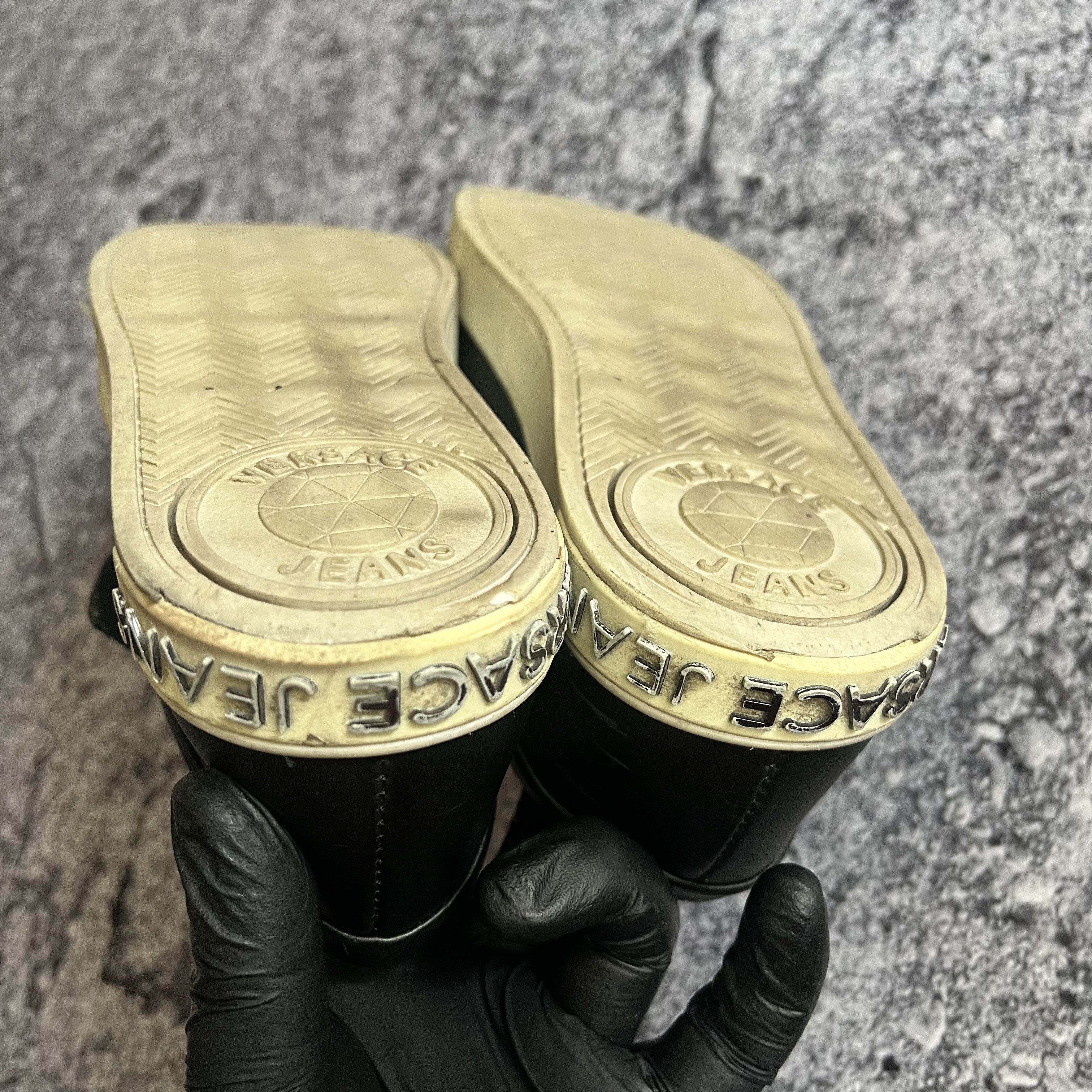 Versace Versace Sneakers Big Logo Size 38 Size US 8 / IT 38 - 16 Thumbnail