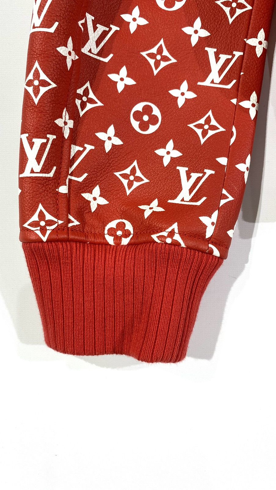 Louis Vuitton × Supreme Louis Vuitton X SUPREME 46 Baseball Leather Jacket Monogram Size US S / EU 44-46 / 1 - 12 Thumbnail