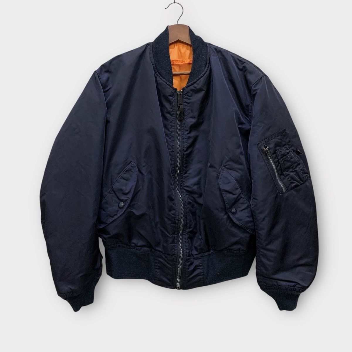 Alpha Industries VINTAGE 1990s USAF MA 1 FLIGHT BOMBER JACKET REVERSIBLE Size US M / EU 48-50 / 2 - 1 Thumbnail