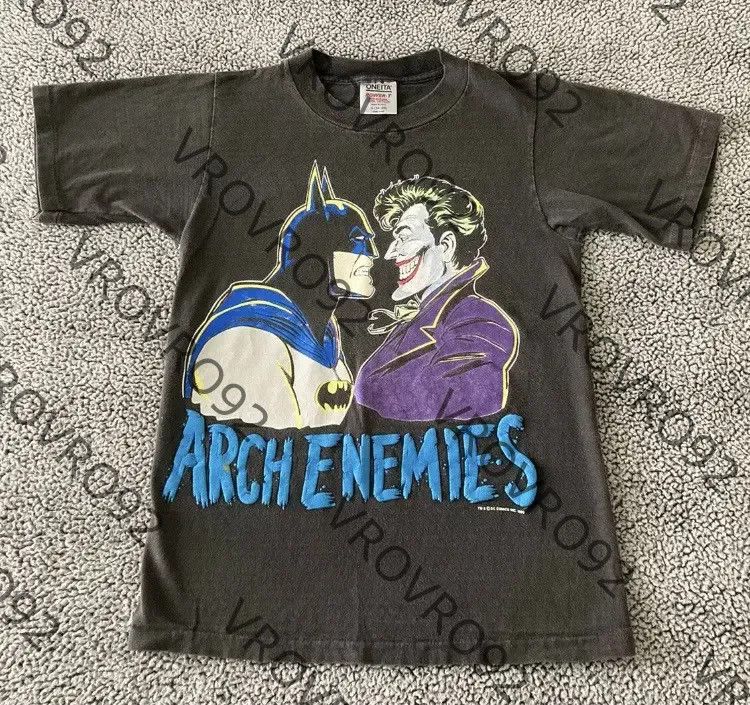 Vintage RARE Vintage 1989 Batman Joker Arch Enemies Shirt Size US S / EU 44-46 / 1 - 1 Thumbnail