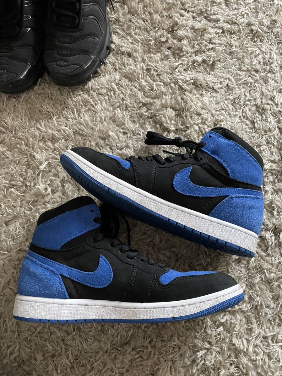Jordan Brand Jordan 1 Royal Reimagined Size US 9 / EU 42 - 3 Thumbnail