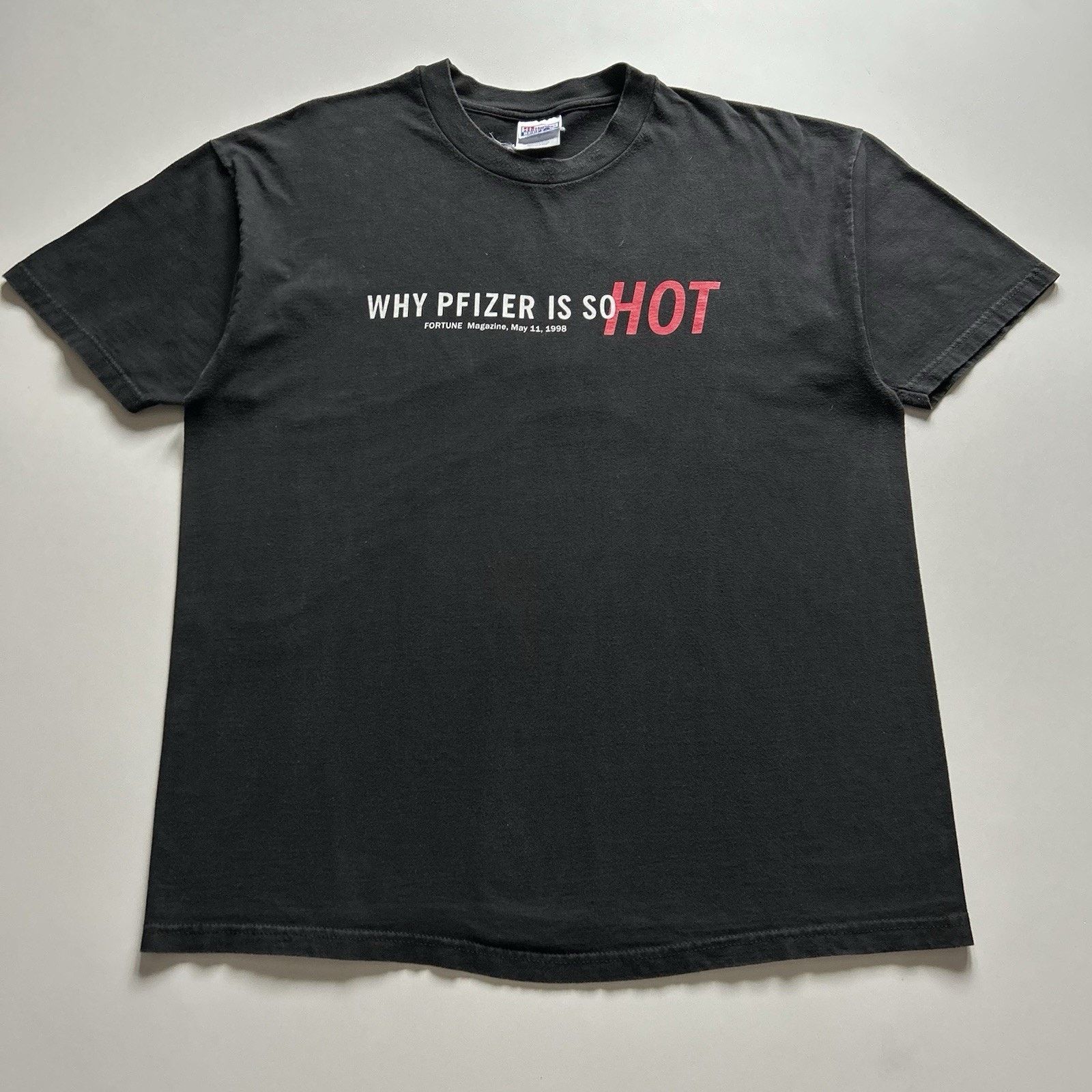 Hanes Vintage Pfizer T Shirt XL 90s Fortune Magazine Hanes Beefy T Size US XL / EU 56 / 4 - 1 Thumbnail