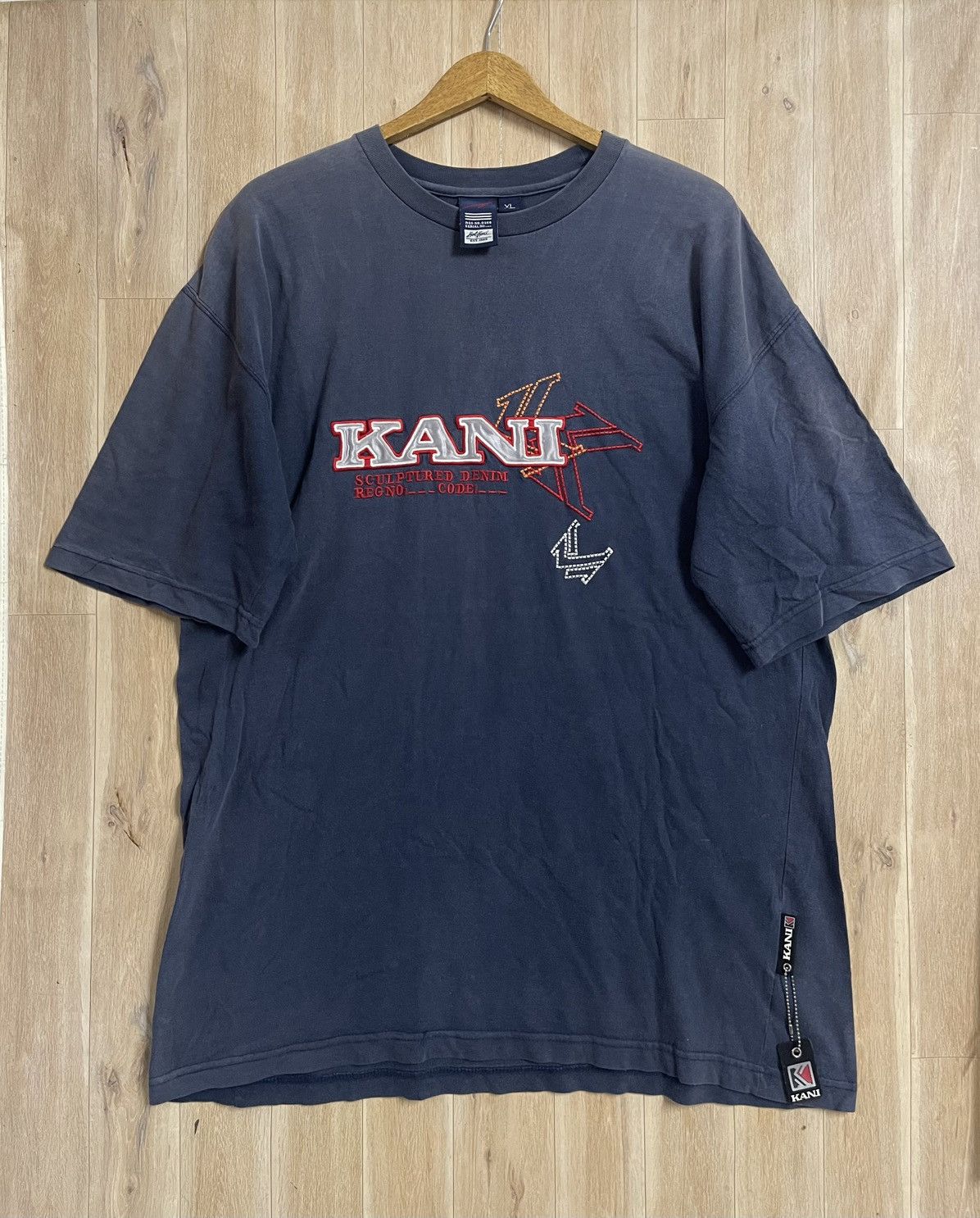 Karl Kani Vintage 90’s Karl Kani T shirt Distressed Sun Faded XL Size US XL / EU 56 / 4 - 1 Thumbnail
