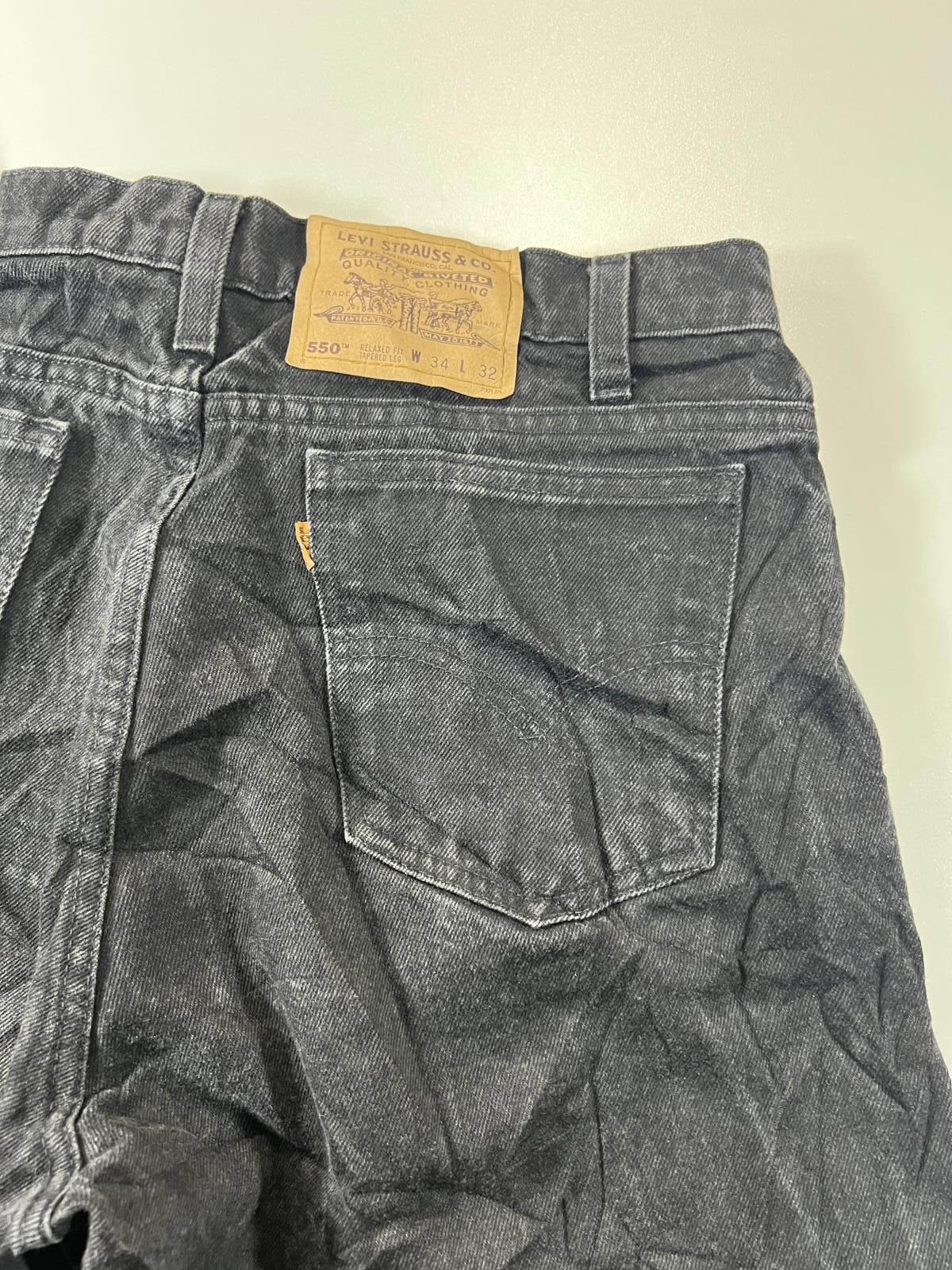 Other Vintage Levi’s 550 Black Denim Shorts 34 Size US 34 / EU 50 - 10 Thumbnail