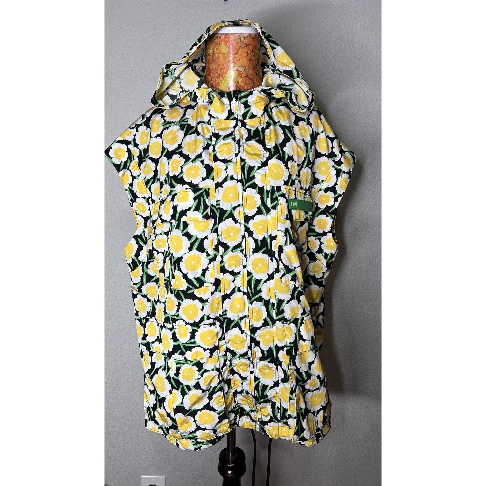 Diane von Furstenberg Diane Von Furstenberg x Target Size M Yellow Poppy vest Size M / US 6-8 / IT 42-44 - 7 Thumbnail