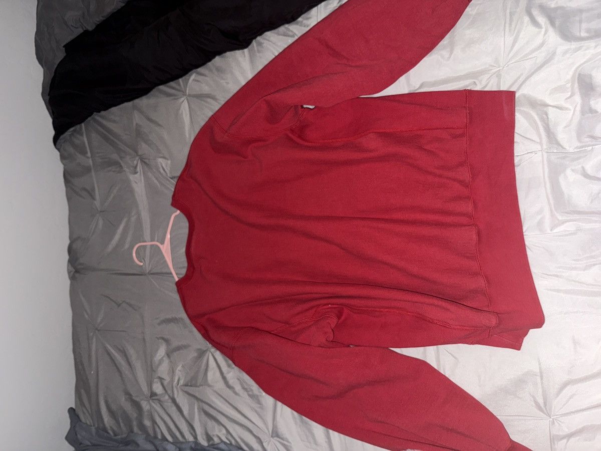 Supreme Supreme red on red crewneck Size US XL / EU 56 / 4 - 6 Thumbnail