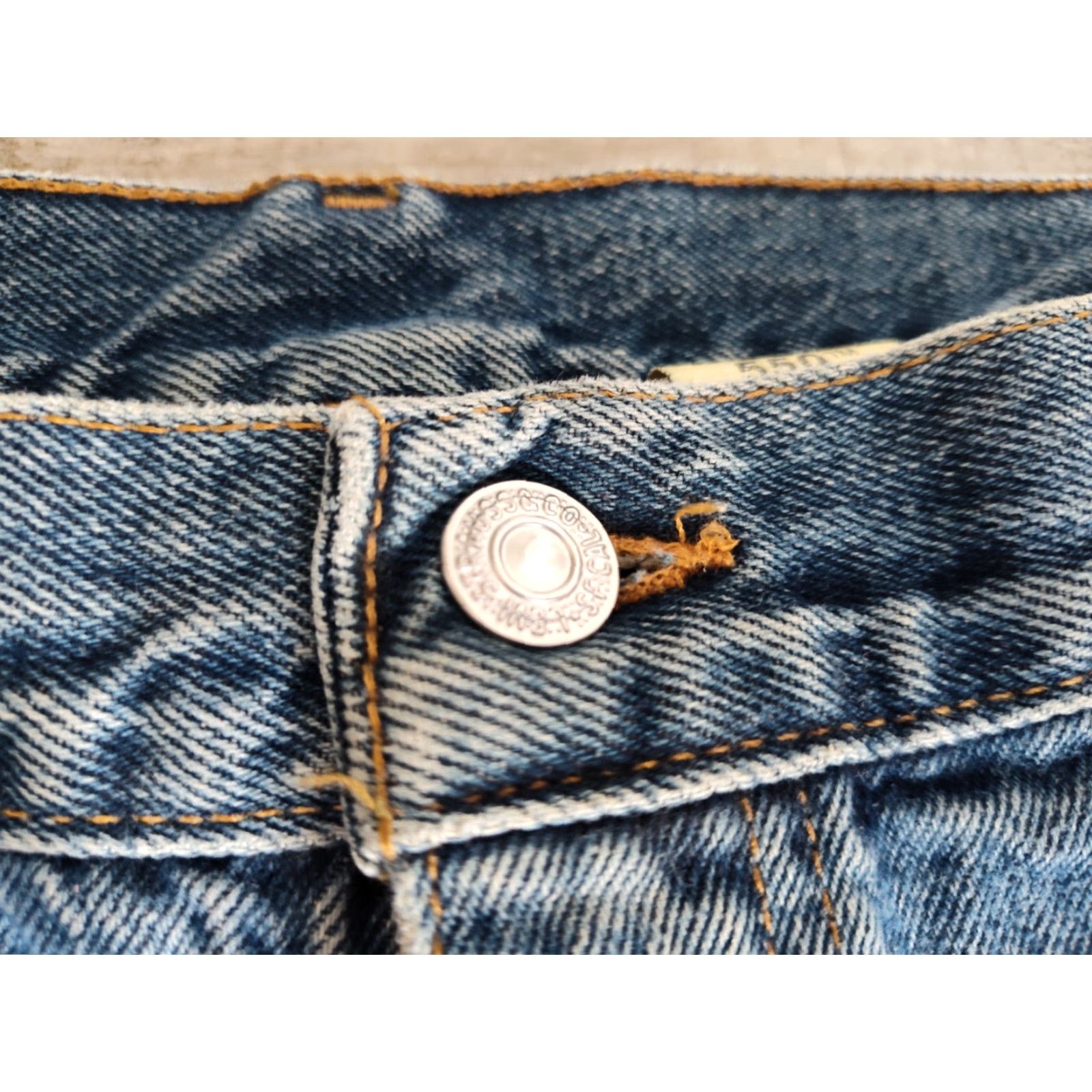 Levi's VINTAGE Levi's 550 Jeans Mens 38x30 Blue Relaxed Tapered 90s Y2K Size US 38 / EU 54 - 7 Thumbnail