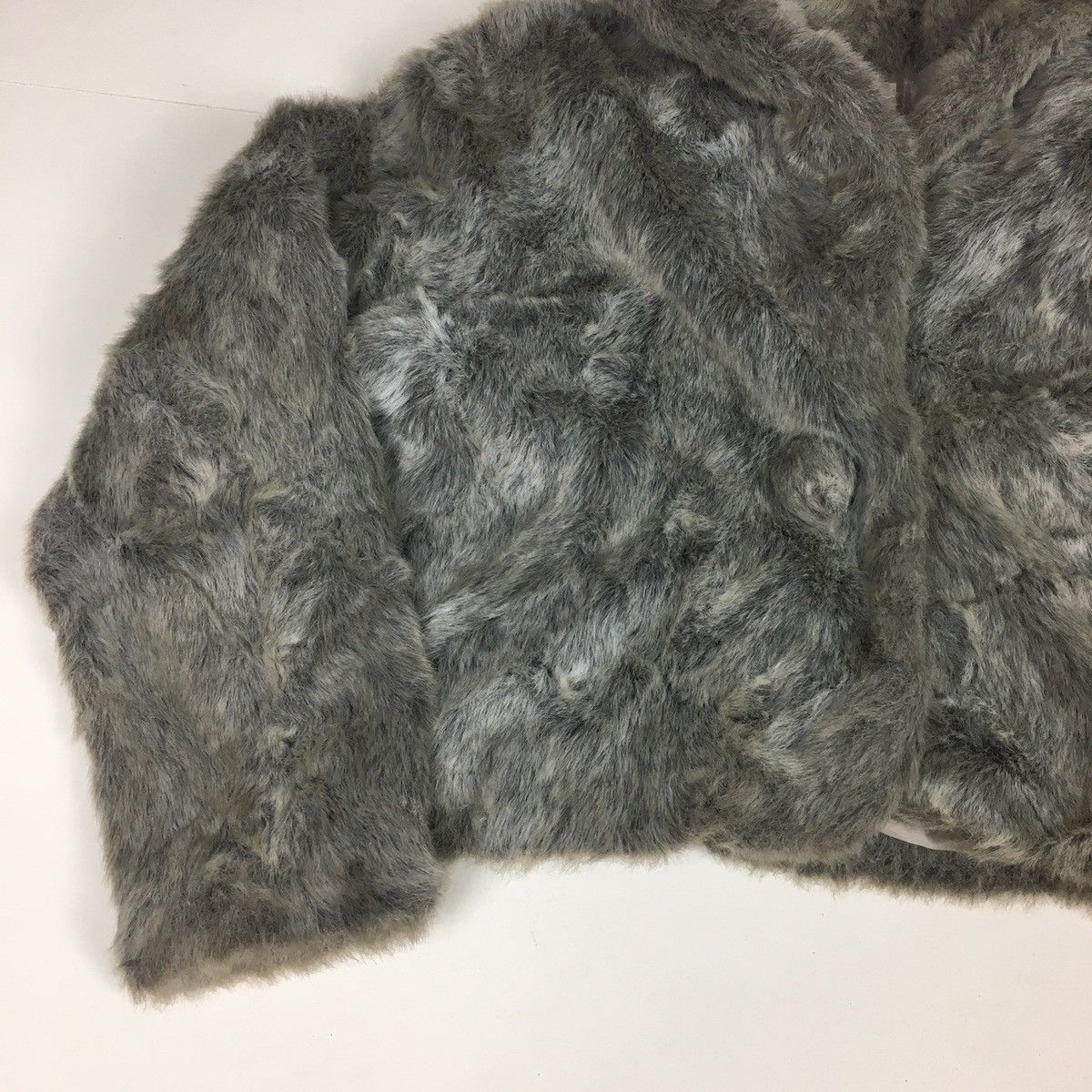 Japanese Brand Moda In Boa Acrylic Like Mink Fur Crop Hoodie Size M / US 6-8 / IT 42-44 - 4 Thumbnail