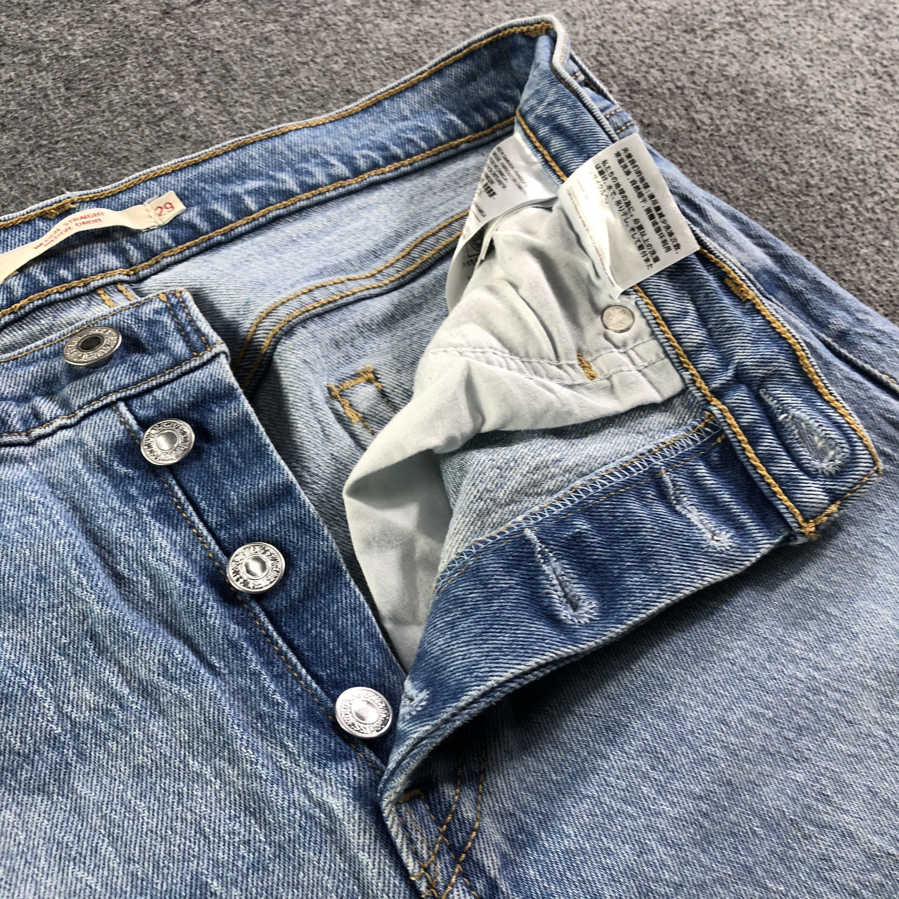 Levi's Vintage Blue Wash Levis 501 Jeans-J3484 Size 30" / US 8 / IT 44 - 7 Thumbnail