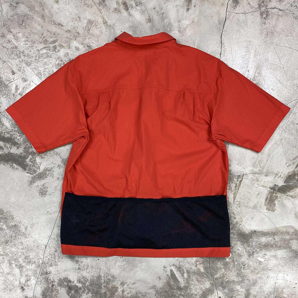 Nike ACG Short Sleeve Habanero Shirt Size US L / EU 52-54 / 3 - 2 Thumbnail