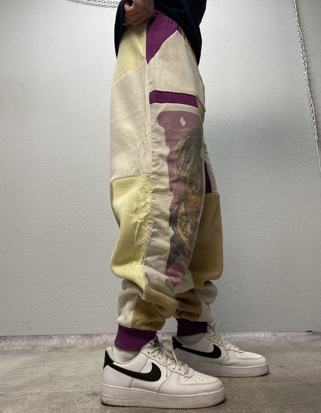 Vintage Vintage y2k Jucie Wrld x Vlone Hand Made Baggy Joggers Pants Size US 33 - 8 Thumbnail