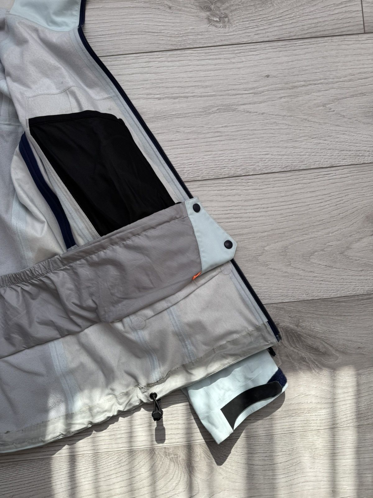 Arc'teryx RARE Vintage Arc`teryx Gore Tex Jacket Size XS / US 0-2 / IT 36-38 - 11 Thumbnail