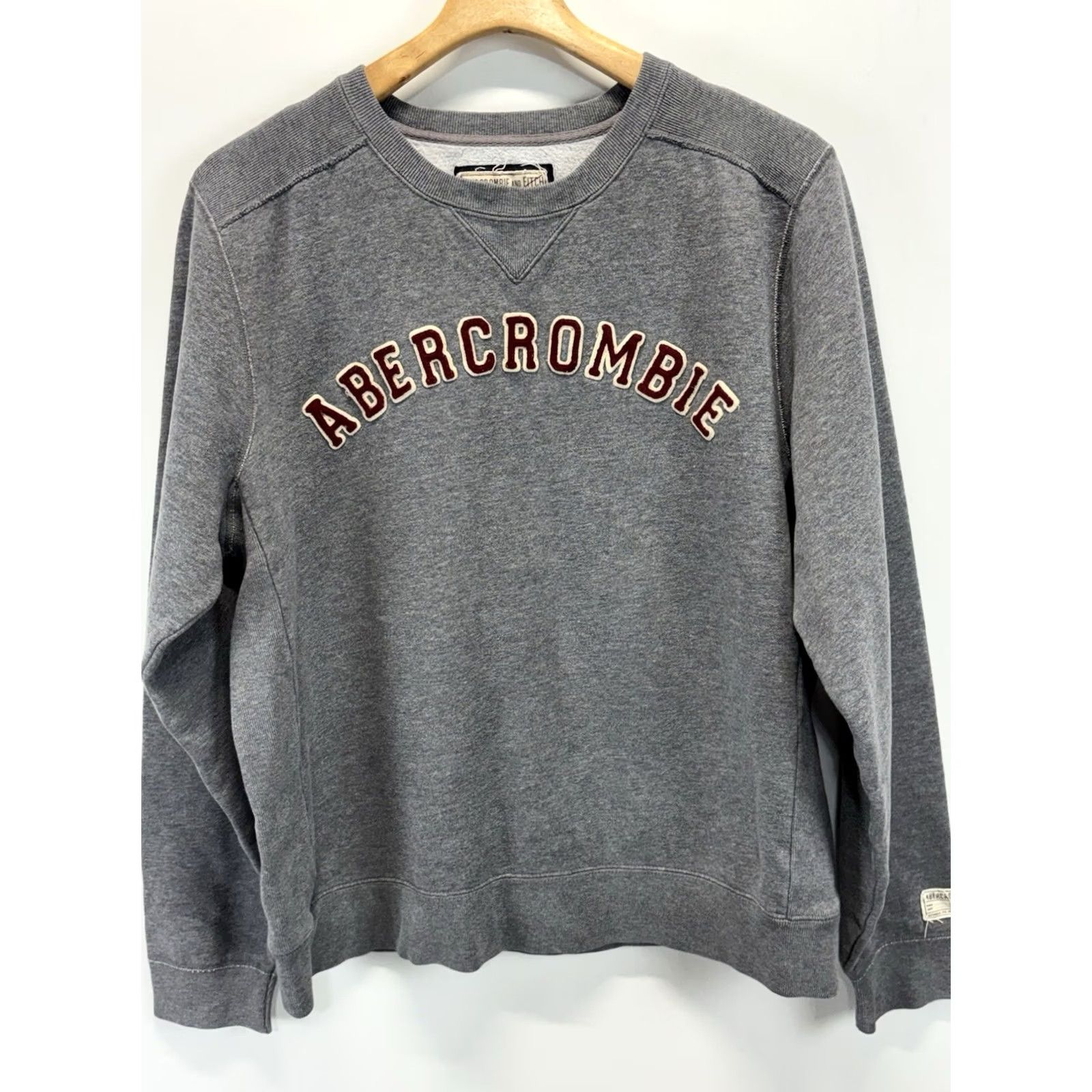 Abercrombie & Fitch VINTAGE Abercrombie & Fitch Sweatshirt Mens M Grey Reverse Weave Raised Spellout Y2K Size US M / EU 48-50 / 2 - 2 Thumbnail