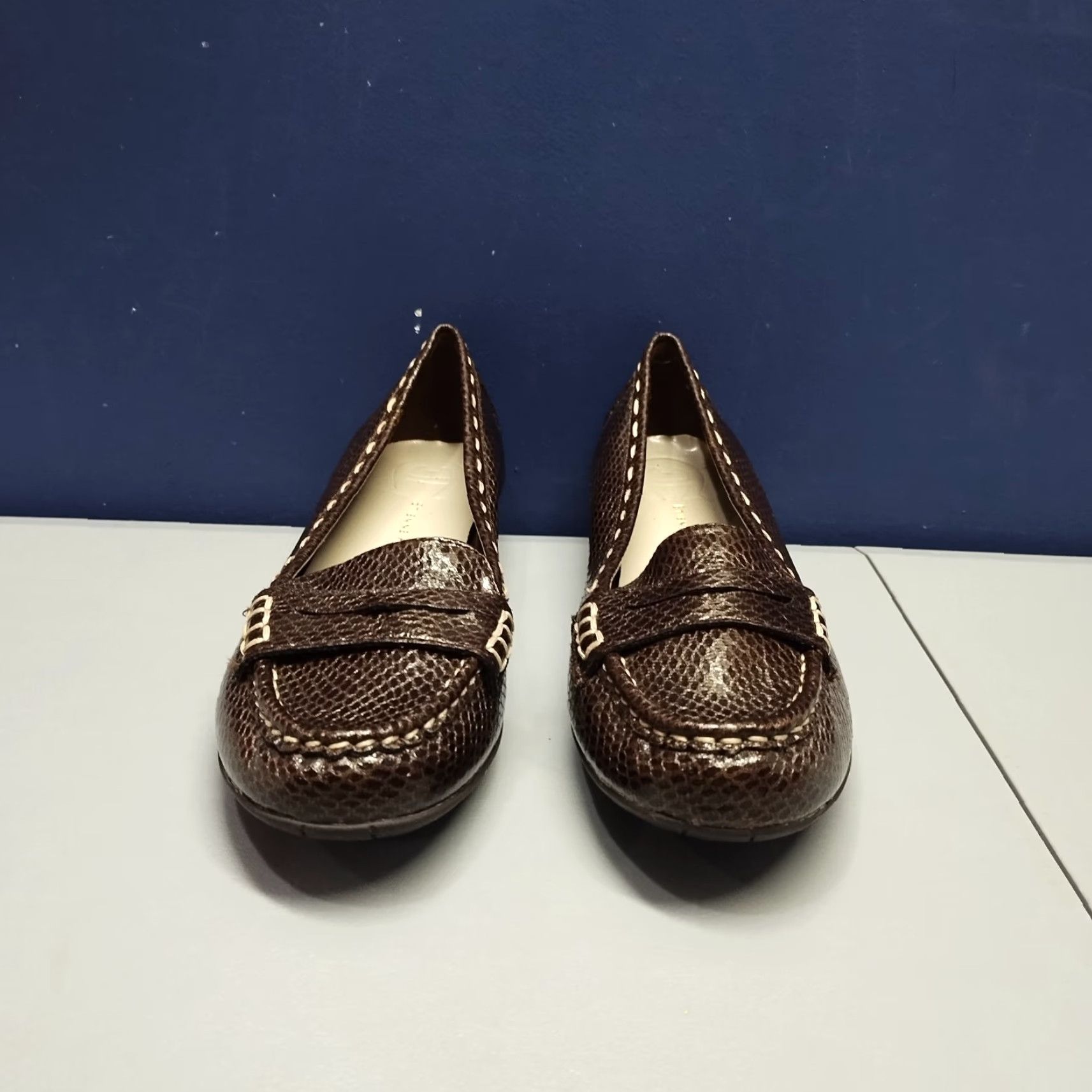 Etienne Aigner Etienne Aigner Ester Flats Womens Size 9M Brown Snake Leather Comfort 92694-7 Size US 9 / IT 39 - 2 Thumbnail