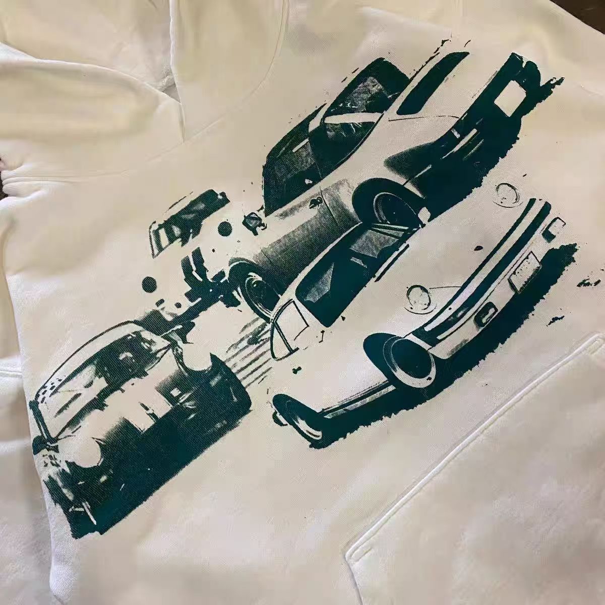 Japanese Brand × Vintage White retro car print casual versatile hoodie Size US L / EU 52-54 / 3 - 2 Thumbnail