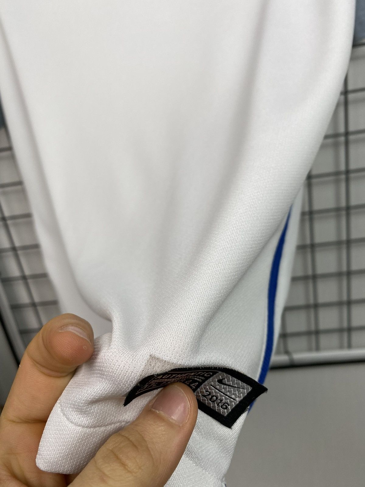 Nike England national team 2016Nike soccer jersey S size football Size US S / EU 44-46 / 1 - 14 Thumbnail