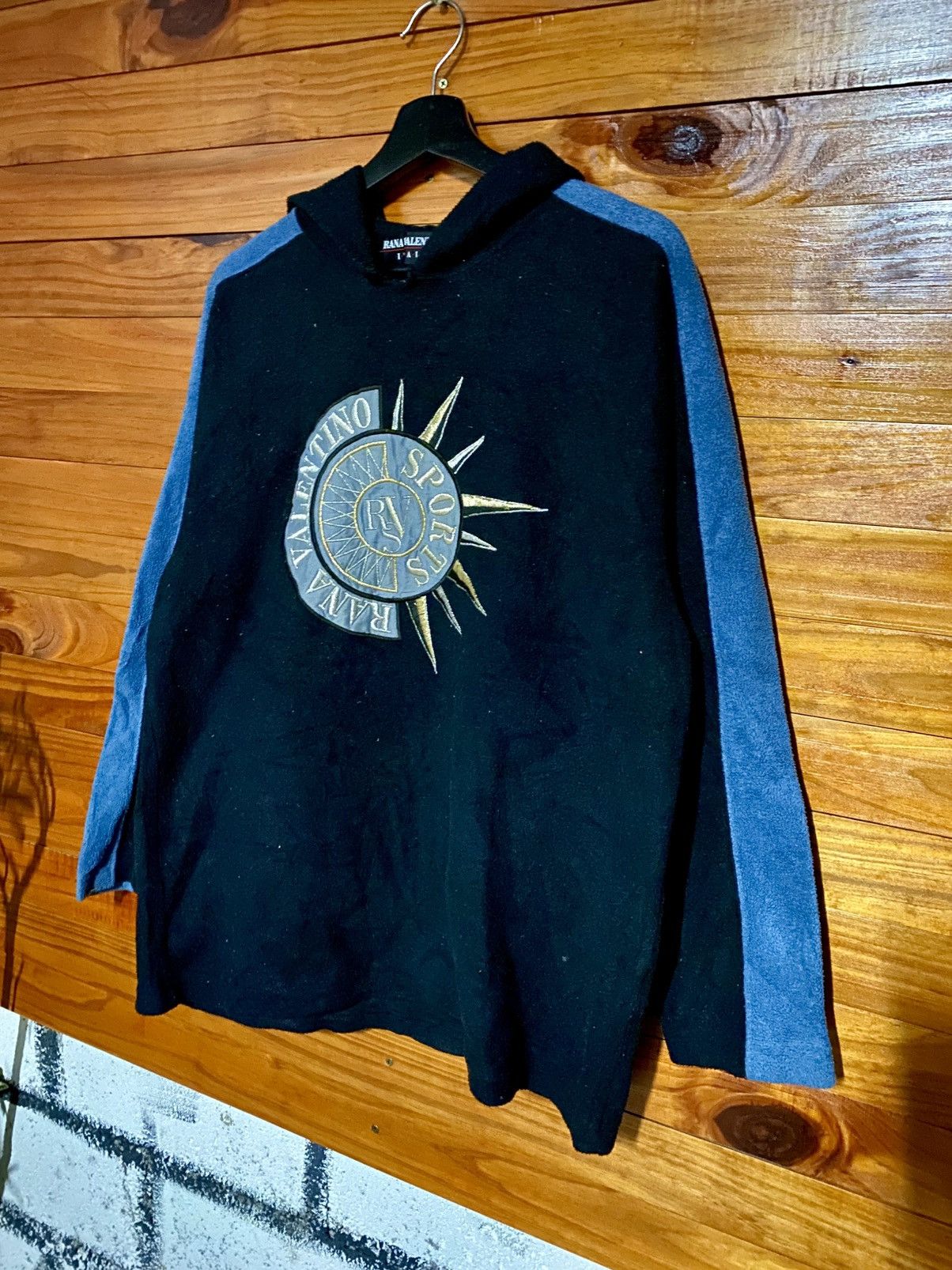Vintage Vintage 90s Rana Valentino Italy Sports Hoodie Tone Pullover Size US M / EU 48-50 / 2 - 4 Thumbnail