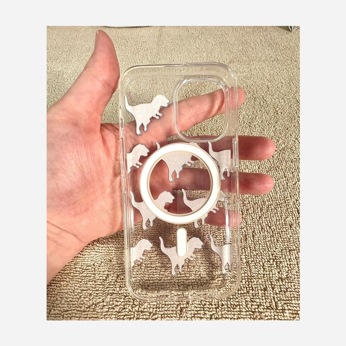 Coach Coach Protective Clear Case MagSafe IPhone16 Dinosaur Design Size ONE SIZE - 6 Thumbnail